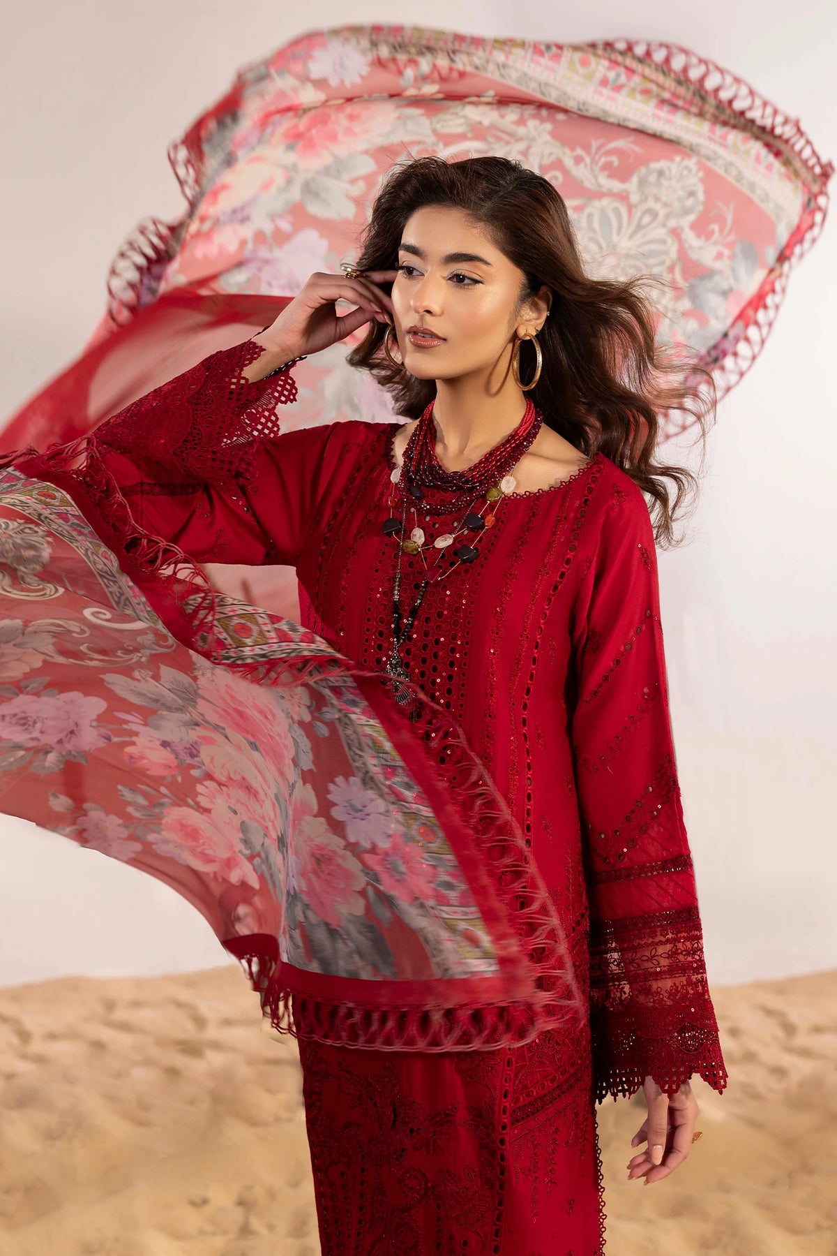 3 Piece – Embroidered Lawn