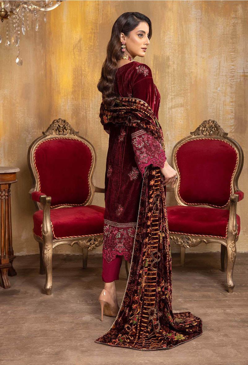 Plachi Embroidered'2 5562