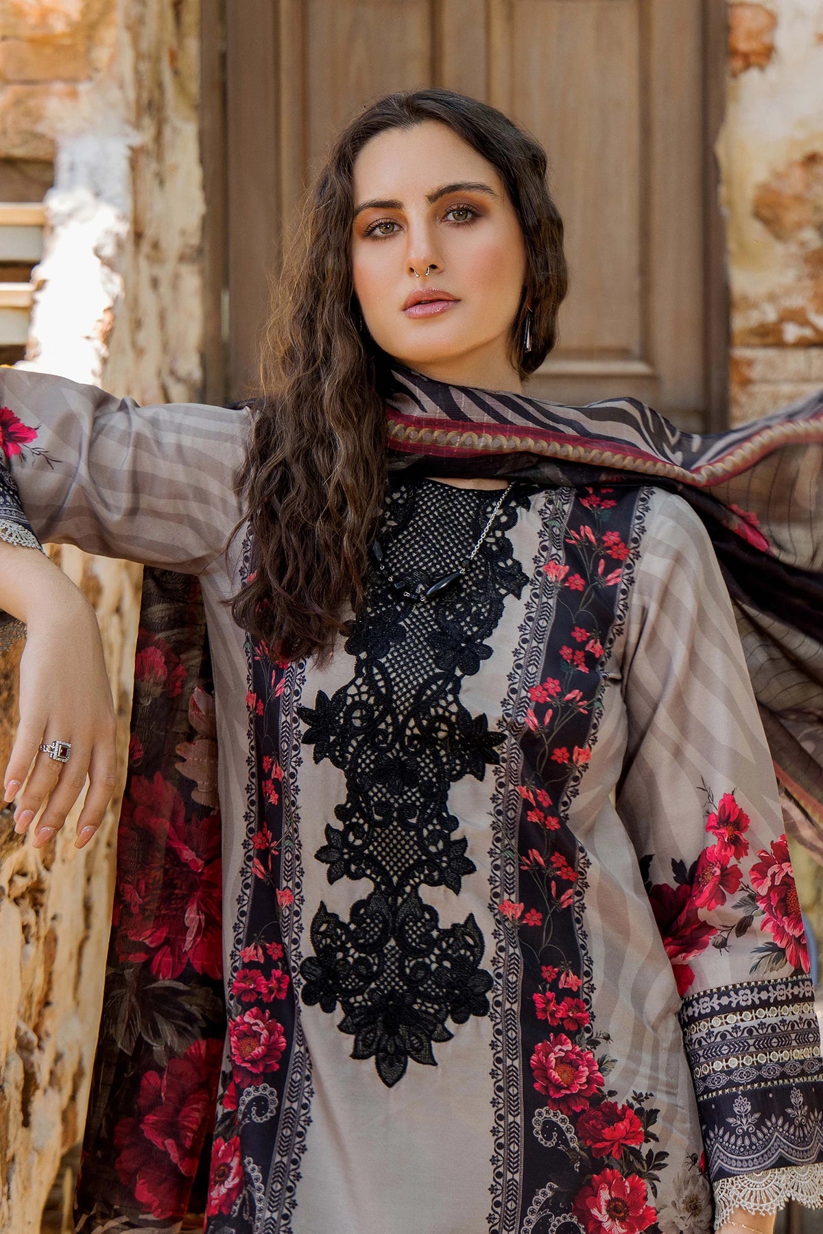 3 Piece – Printed Lawn