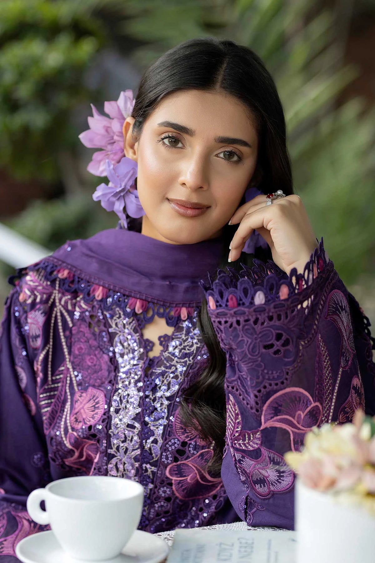 3 Piece – Embroidered Lawn