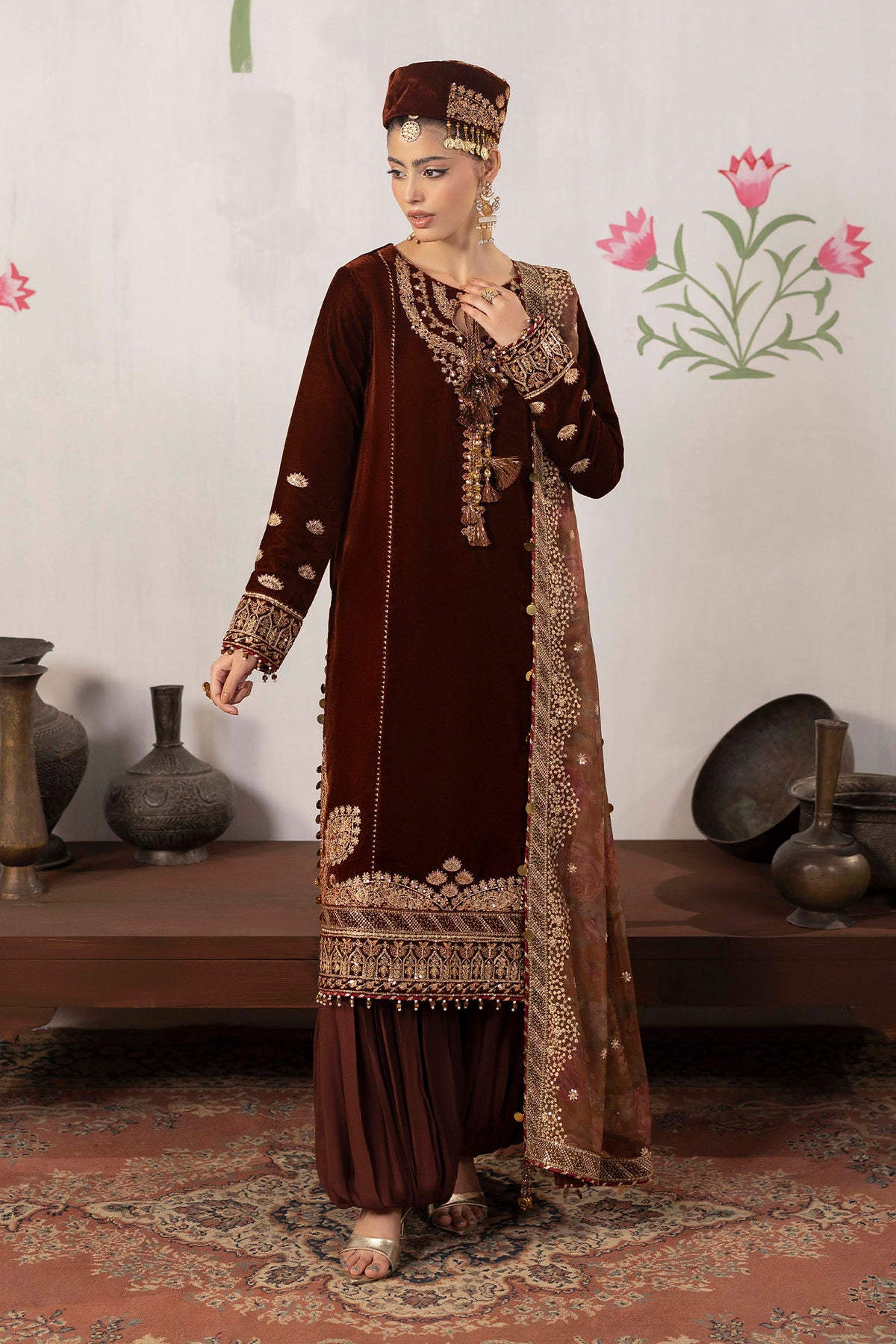3 Piece – Embroidered Velvet