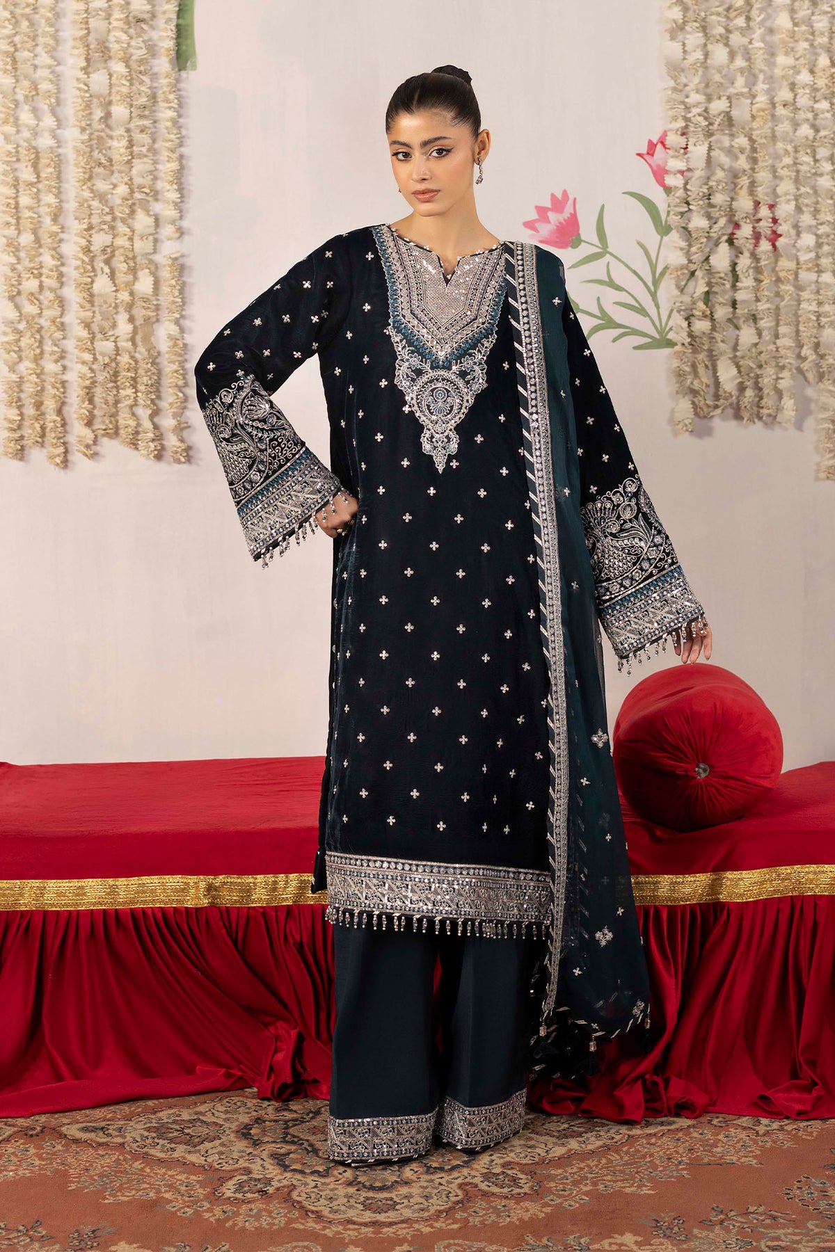 3 Piece – Embroidered Velvet