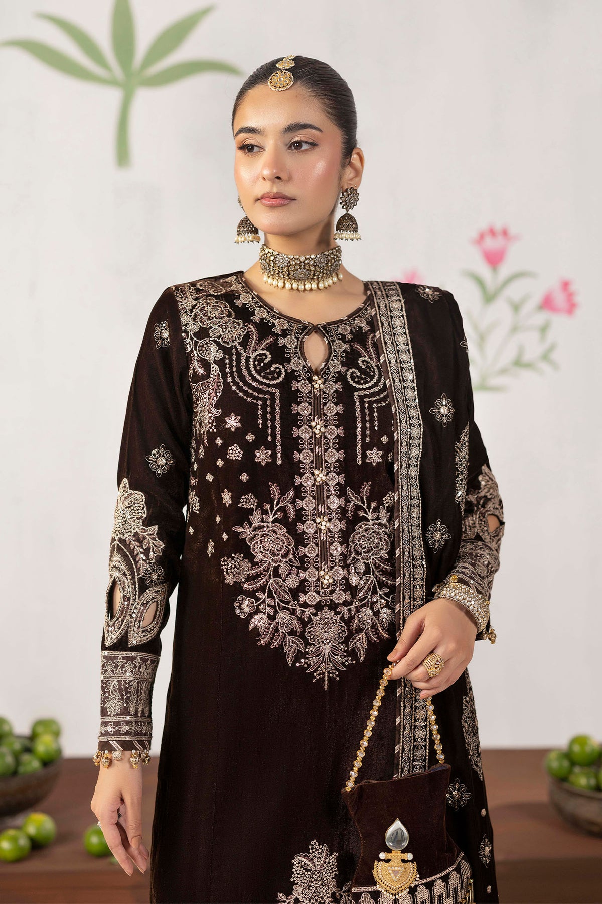 3 Piece – Embroidered Velvet