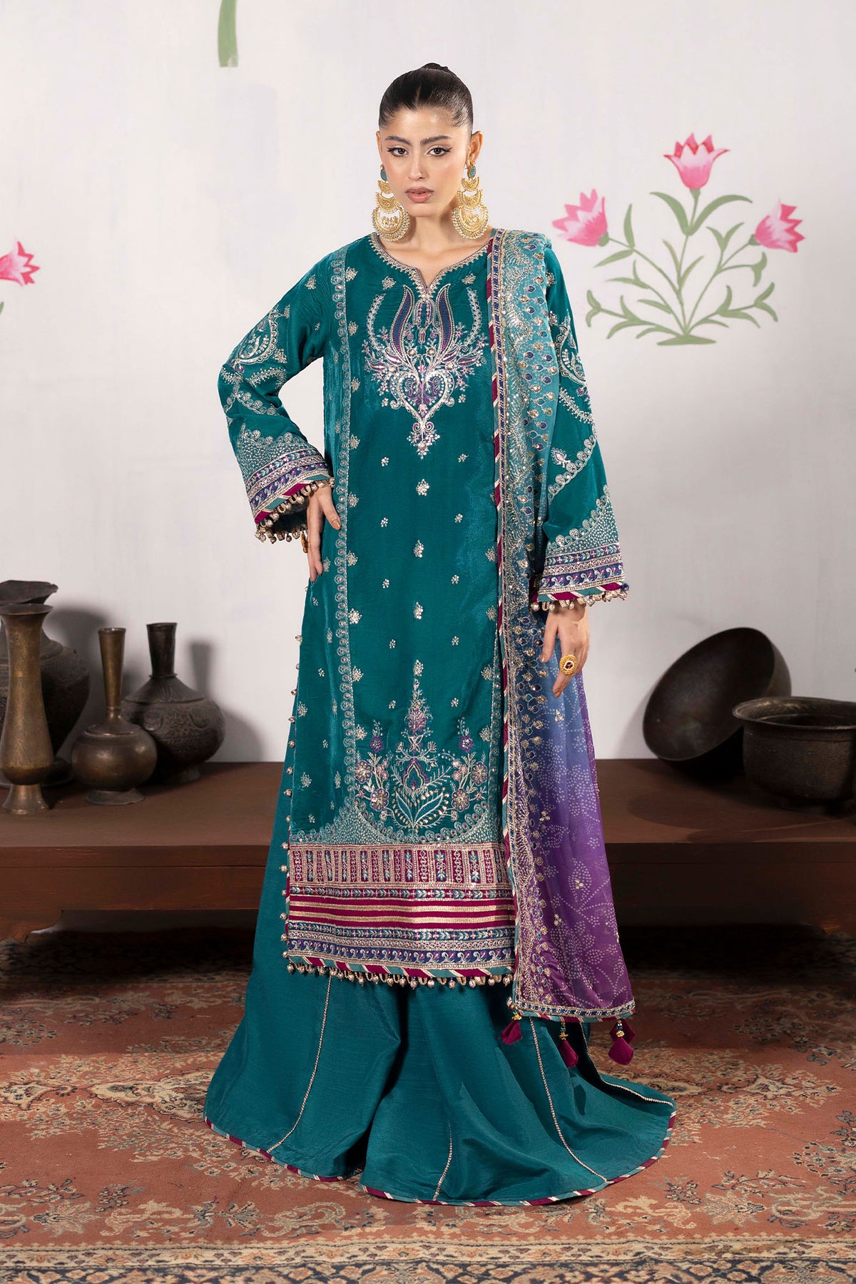 3 Piece – Embroidered Velvet