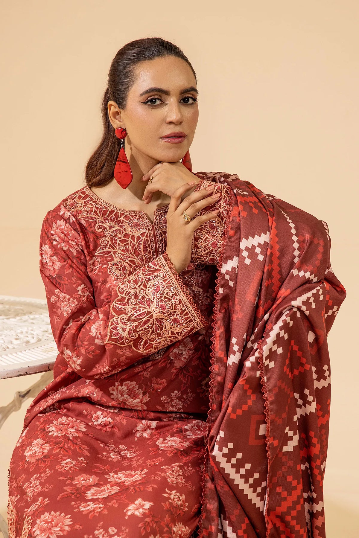 3 Piece – Printed Khaddar