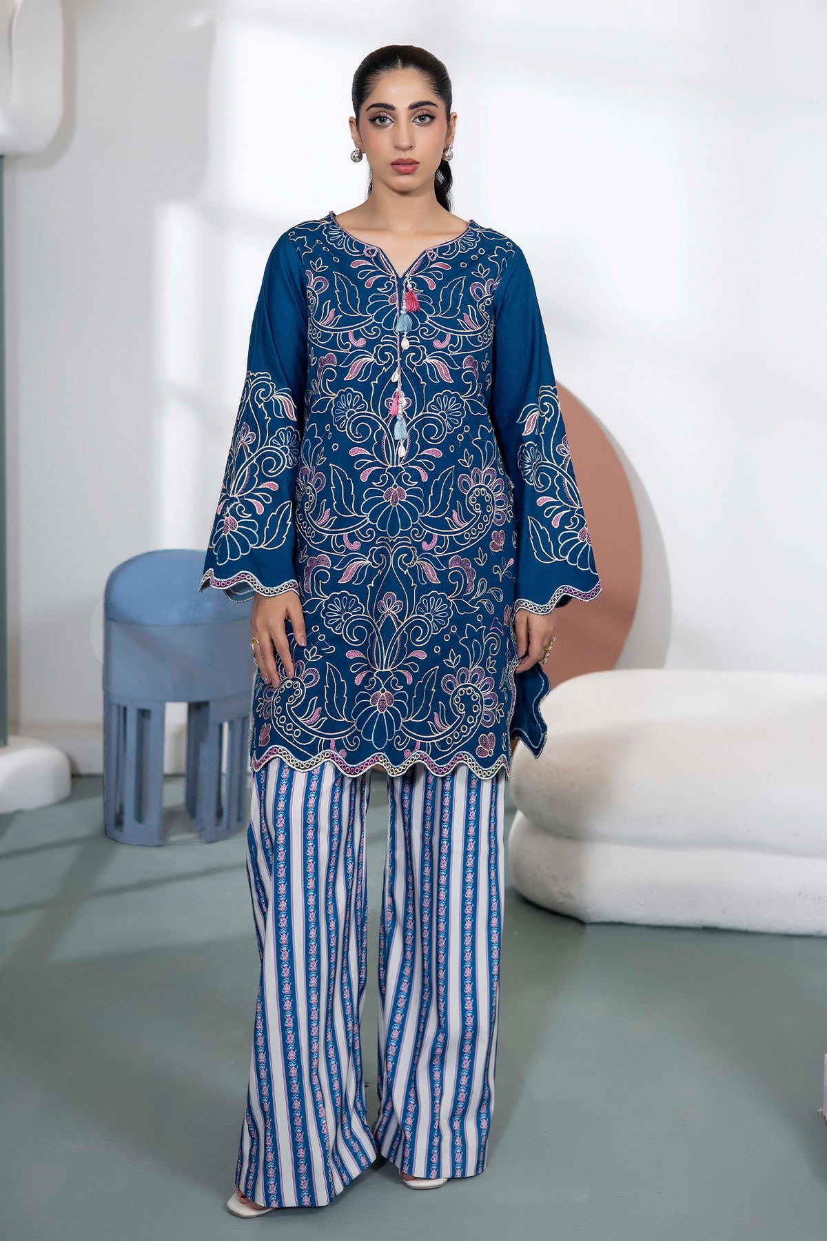 2 PIECE - EMBROIDERED KHADDAR