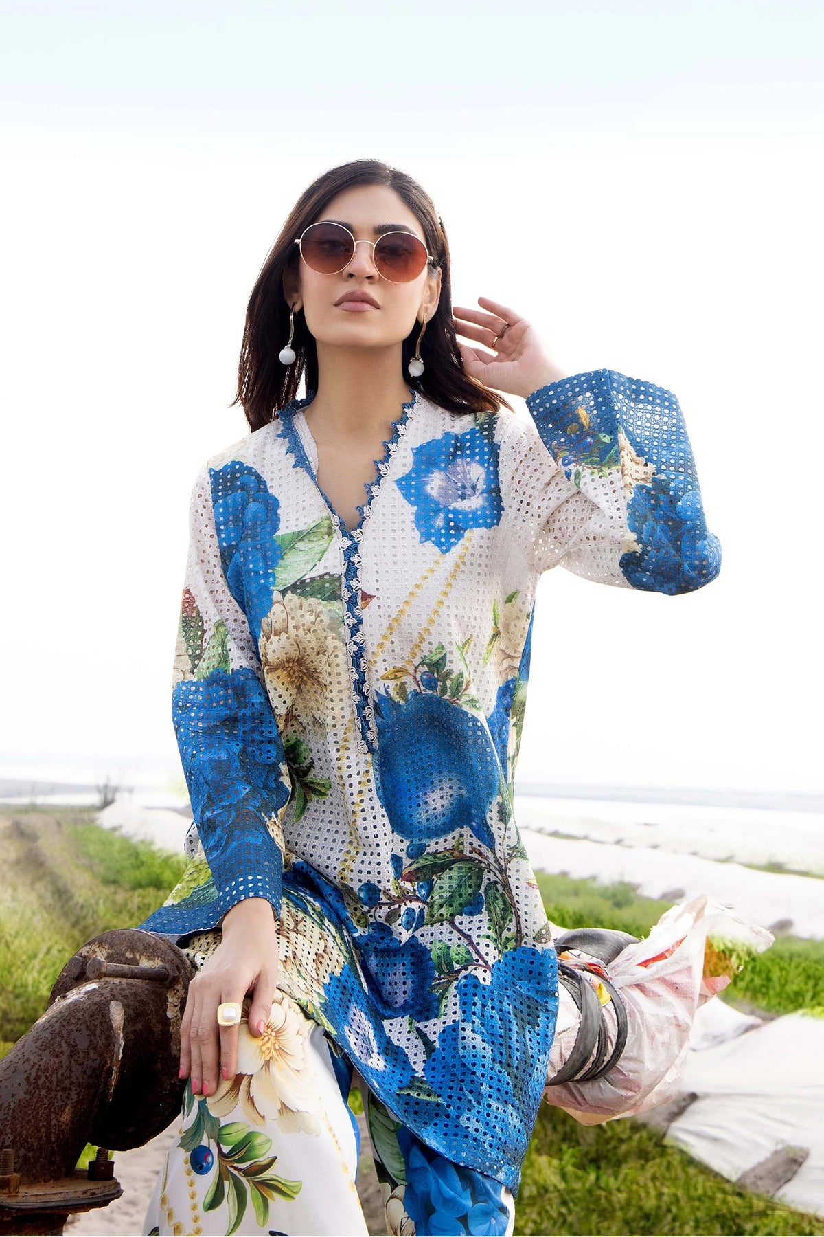 2 Piece – Embroidered Jacquard