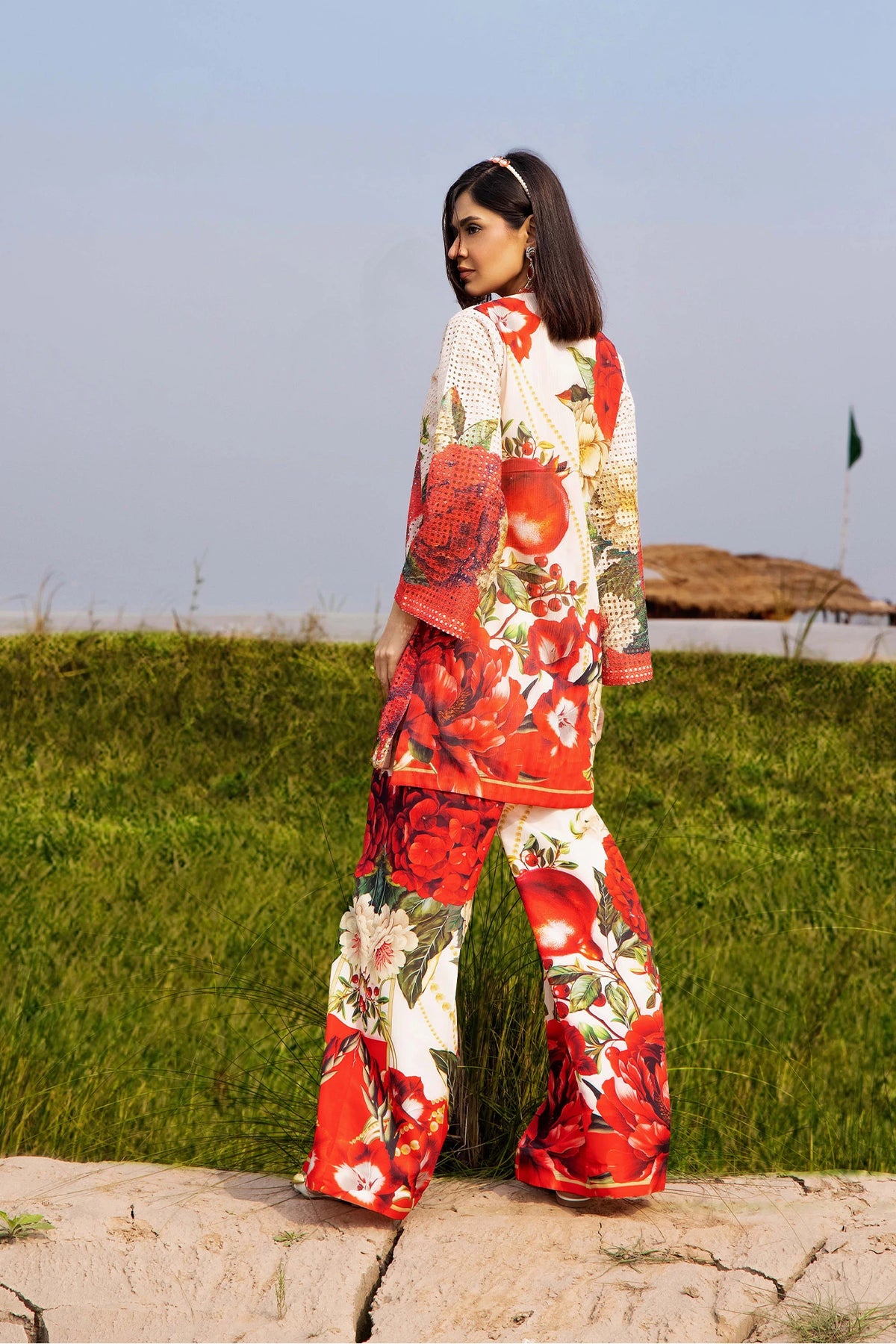2 Piece – Embroidered Jacquard