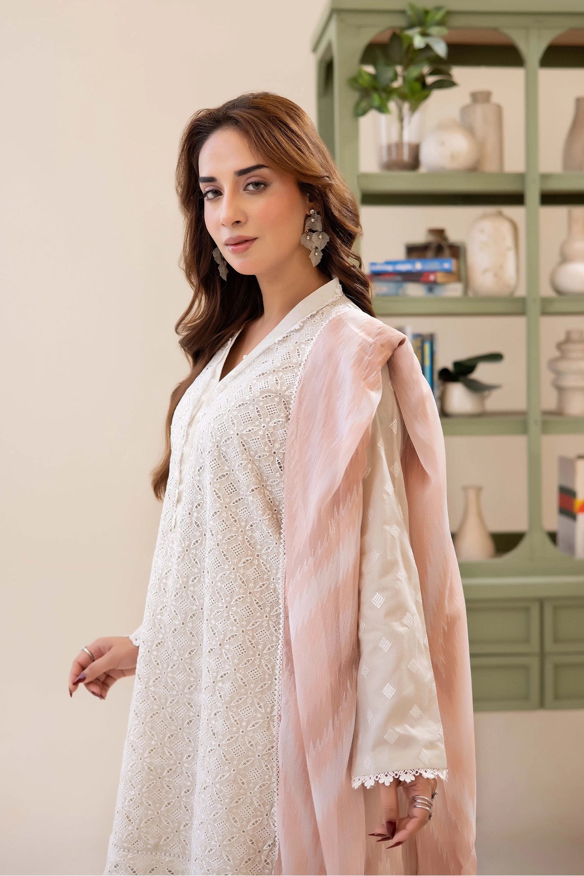 3 Piece – Embroidered Lawn