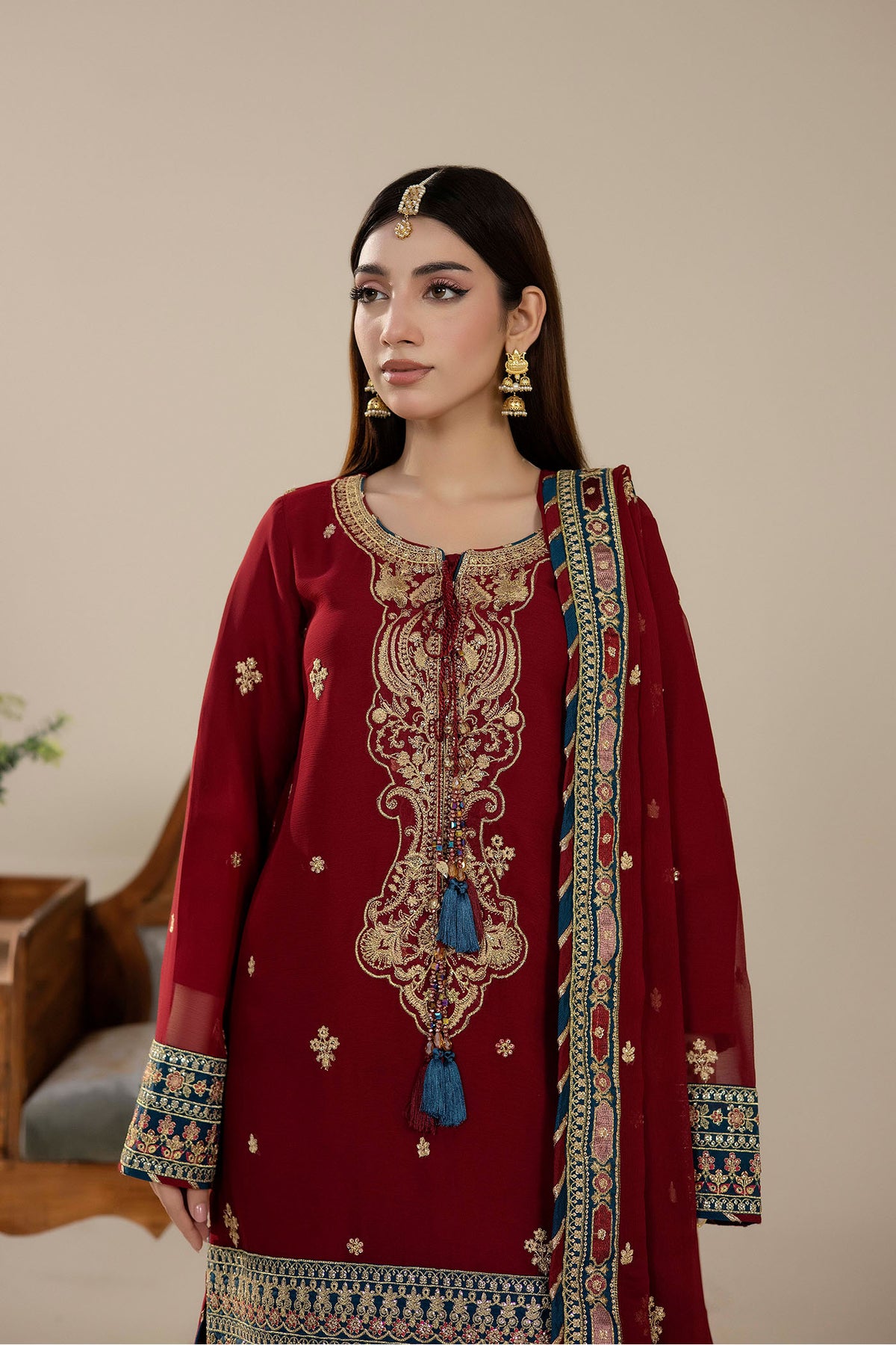 3 Piece – Embroidered Chiffon