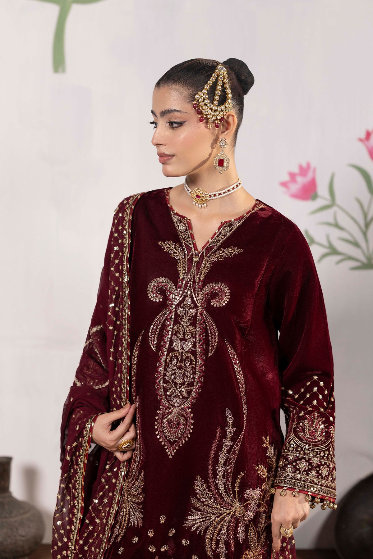 3 Piece – Embroidered Velvet