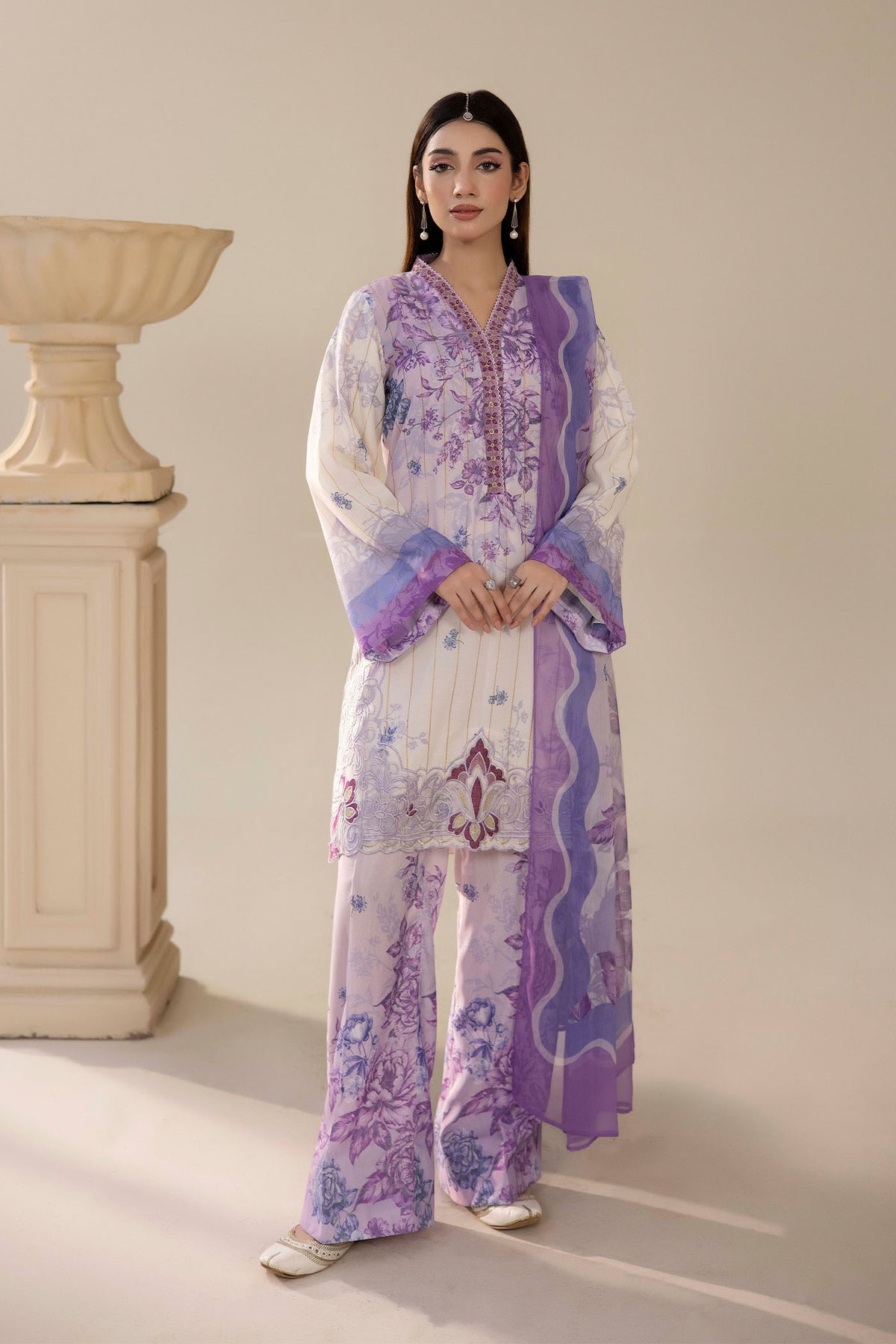 FLORAL CHINTZ-15
