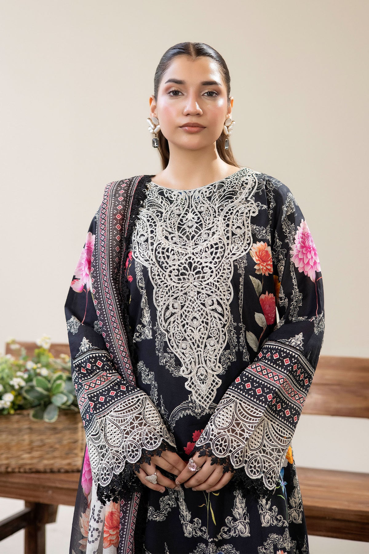 3 Piece – Printed Lawn