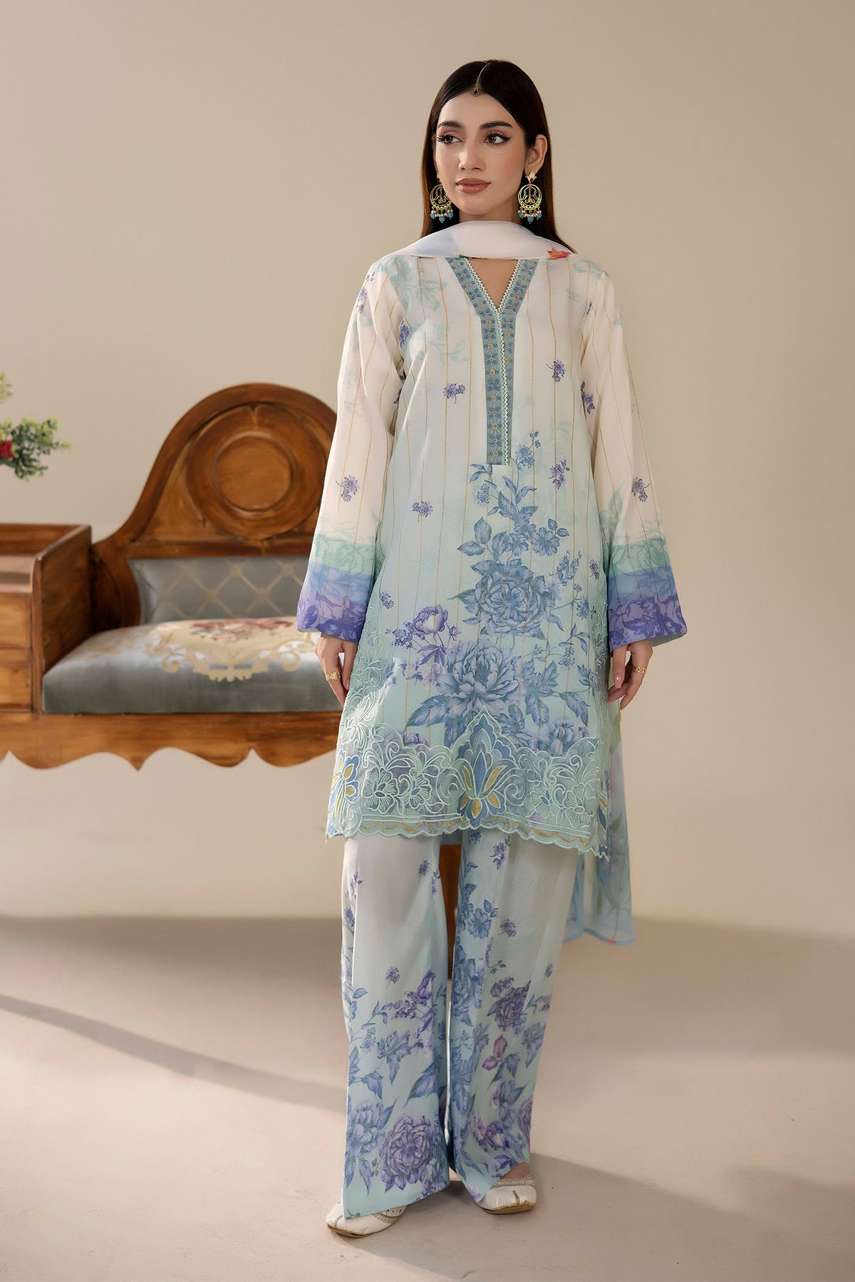FLORAL CHINTZ-16