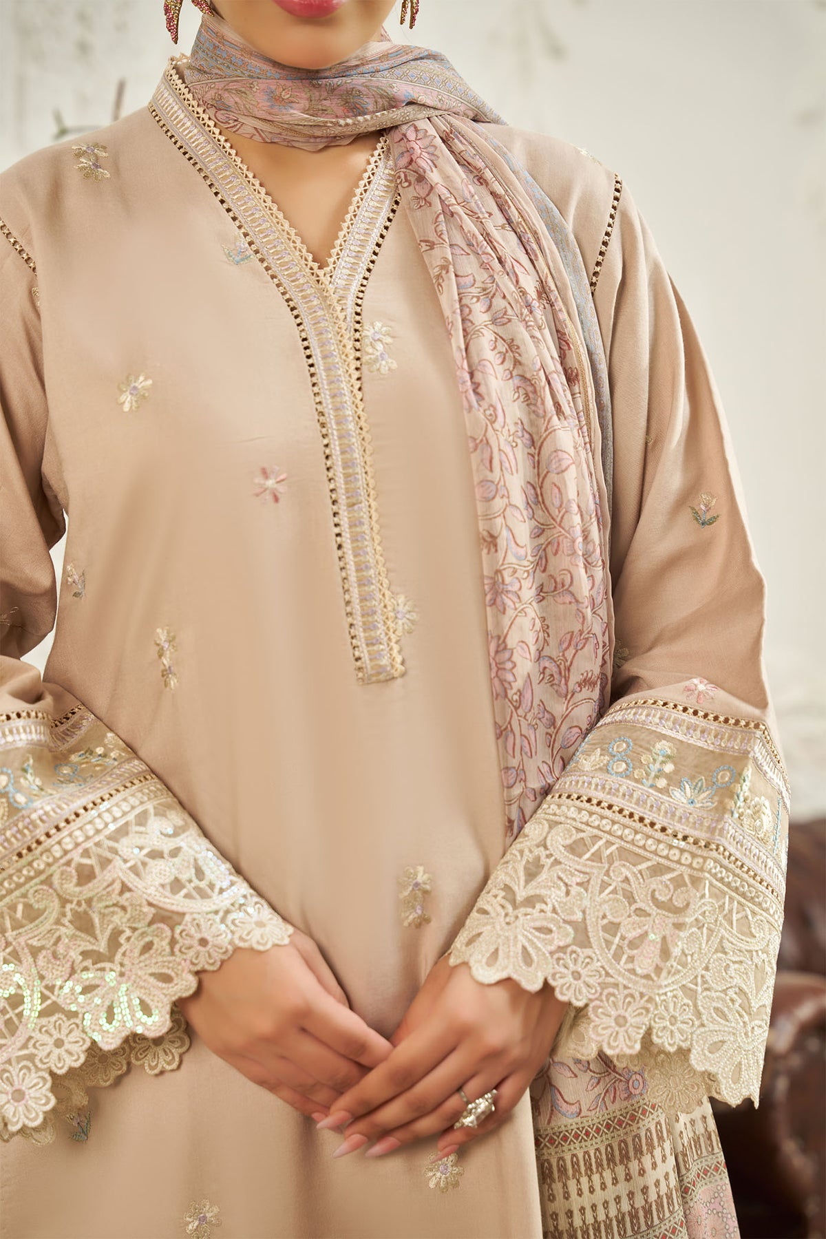 3 PIECE - EMBROIDERED LINEN EMB-711-D