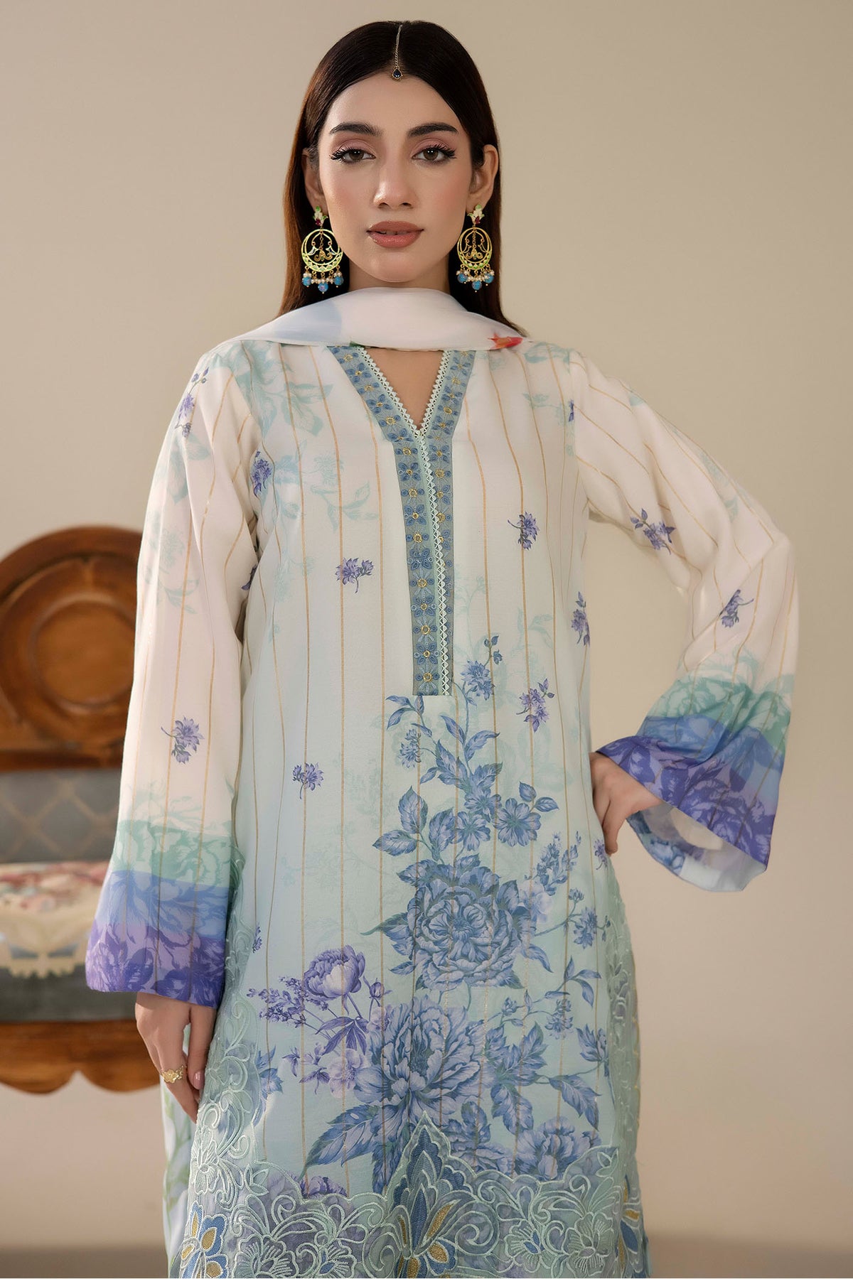 FLORAL CHINTZ-16