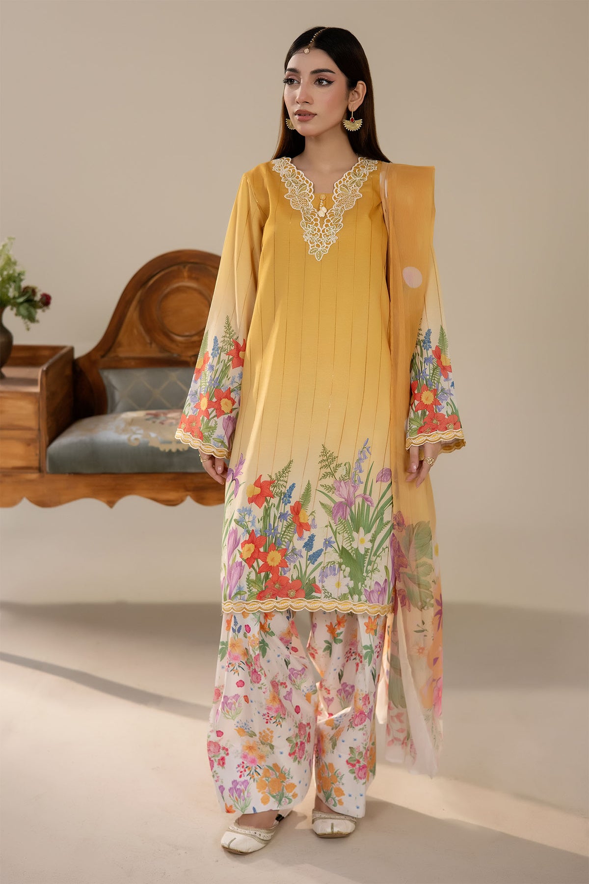 FLORAL CHINTZ-12