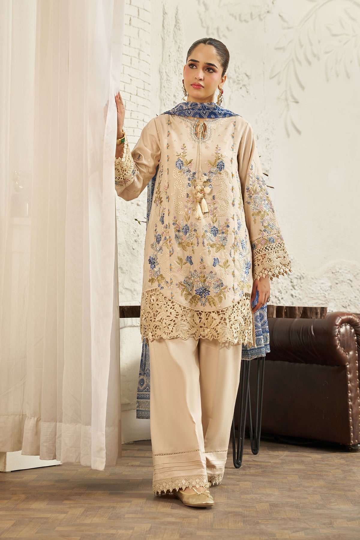 3 PIECE - EMBROIDERED LINEN EMB-712-D