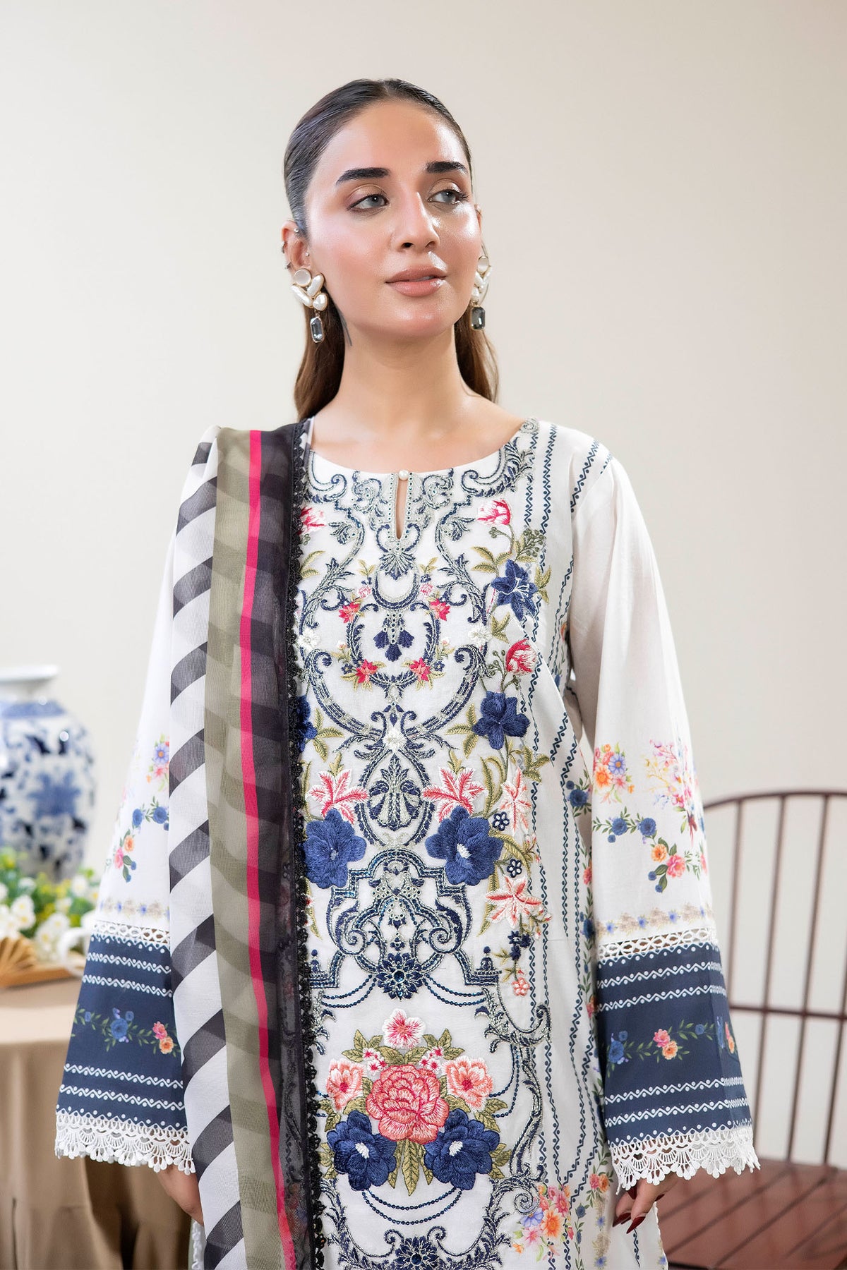 3 Piece – Printed Lawn
