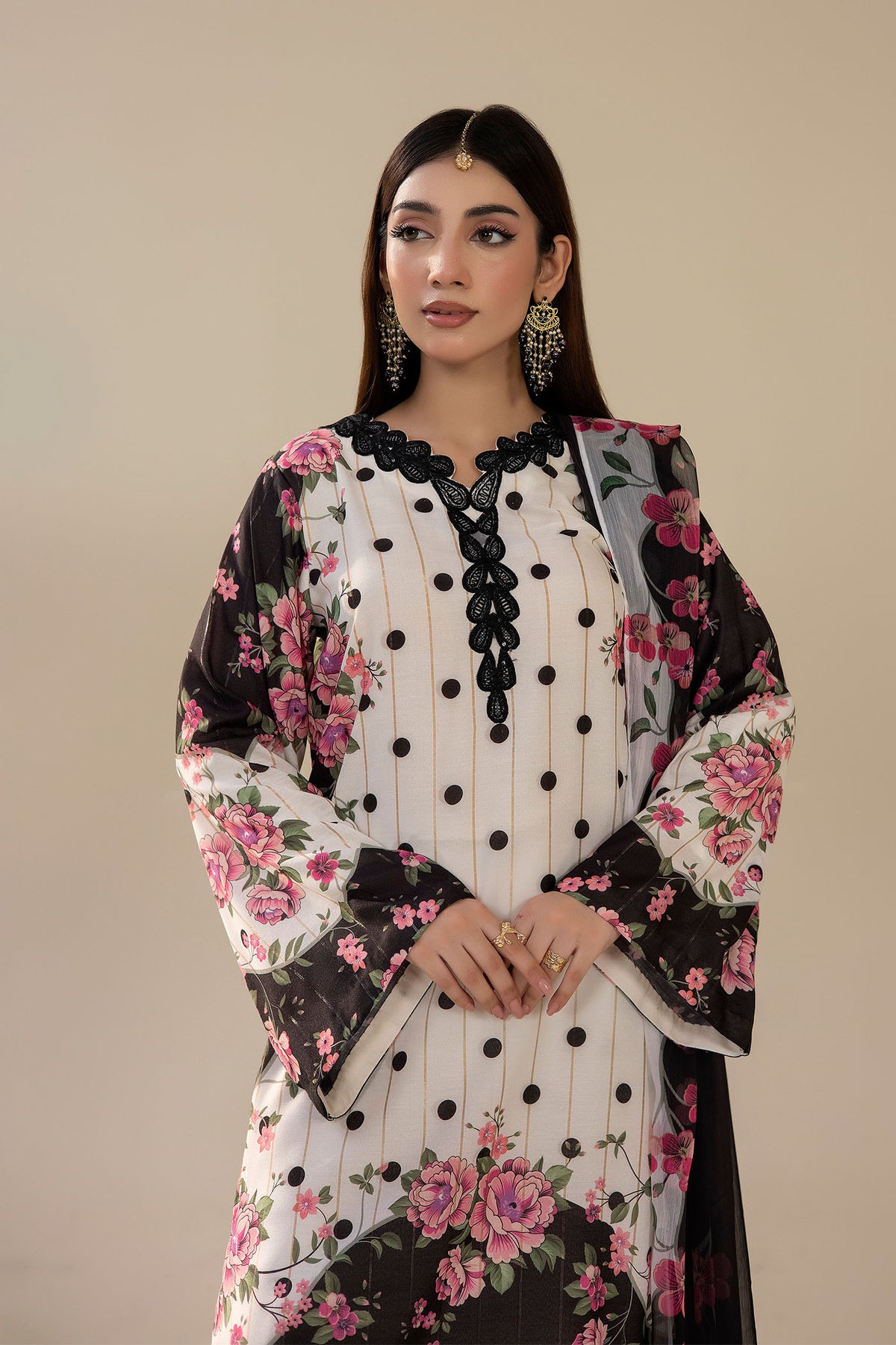 CHINTZ-01