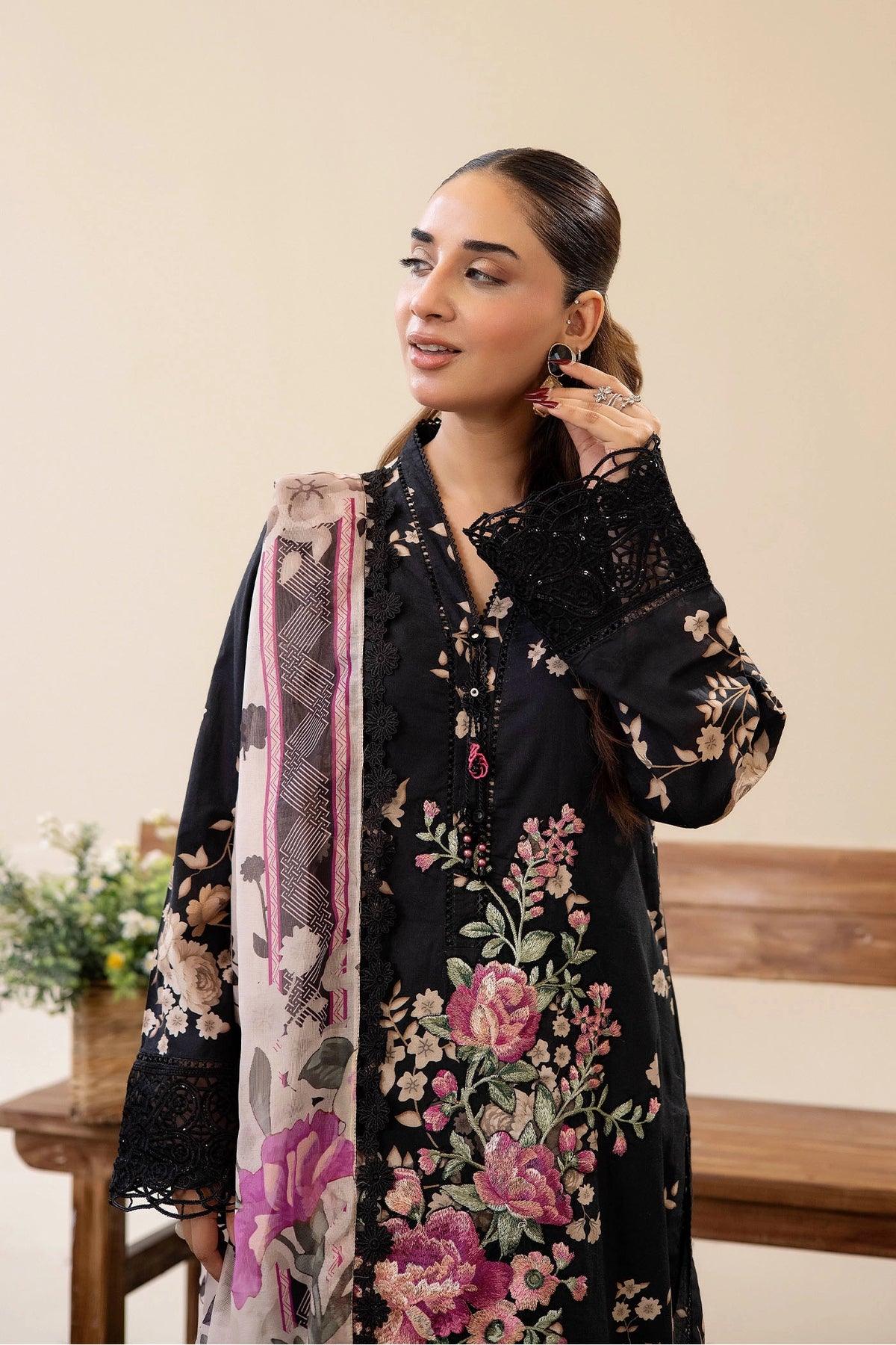 3 Piece – Printed Lawn