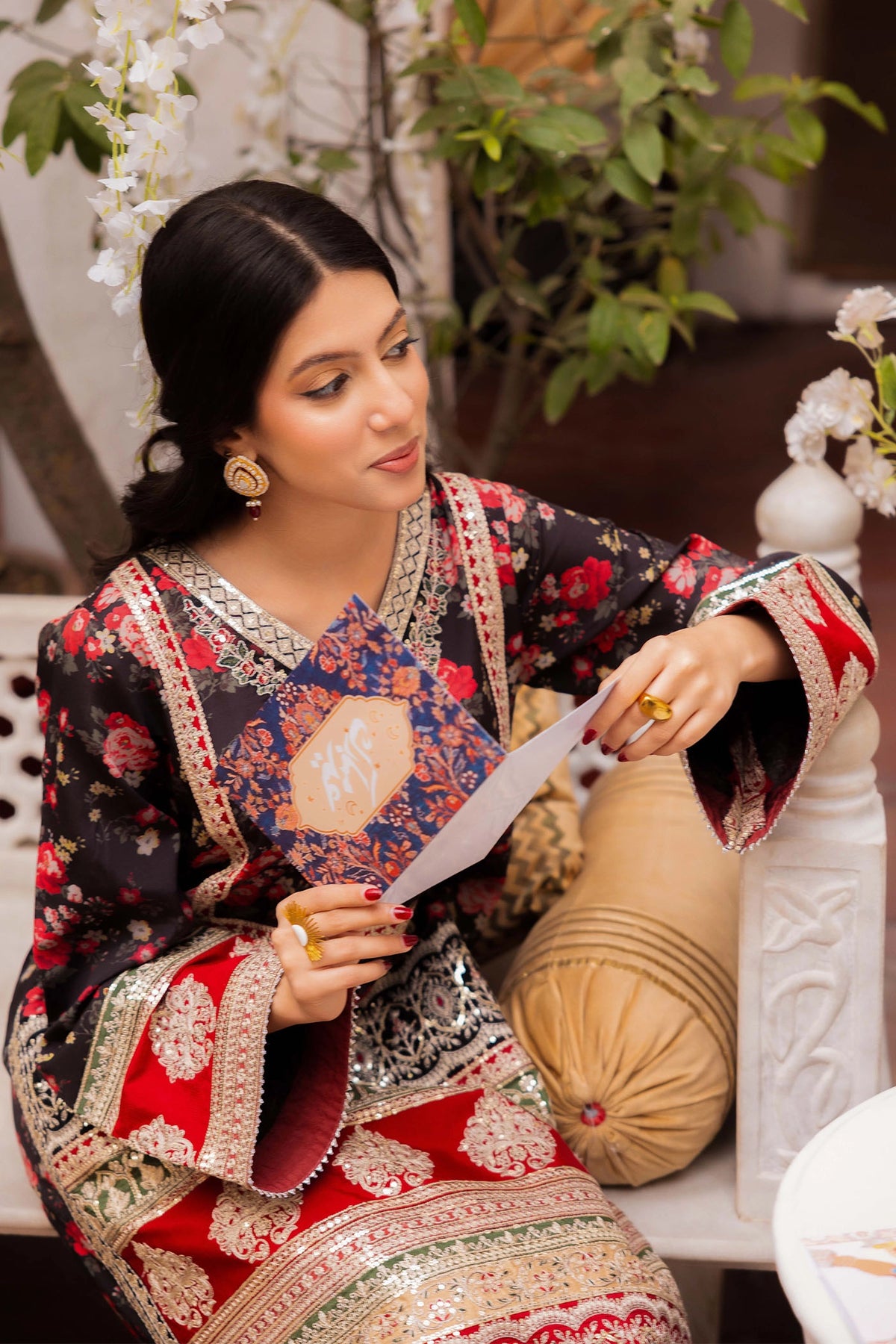 2 Piece – Embroidered Lawn