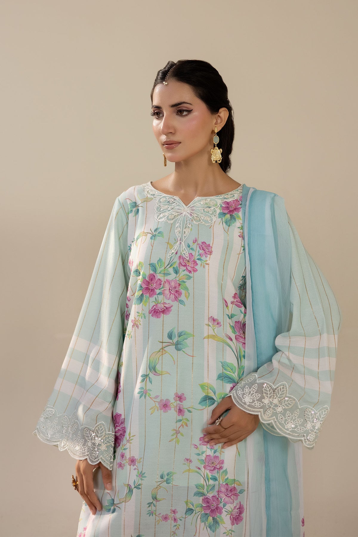 CHINTZ-03