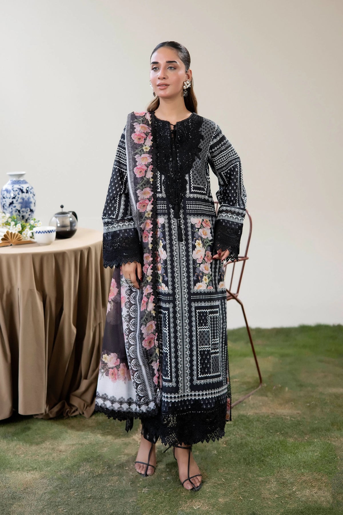 3 Piece – Printed Lawn