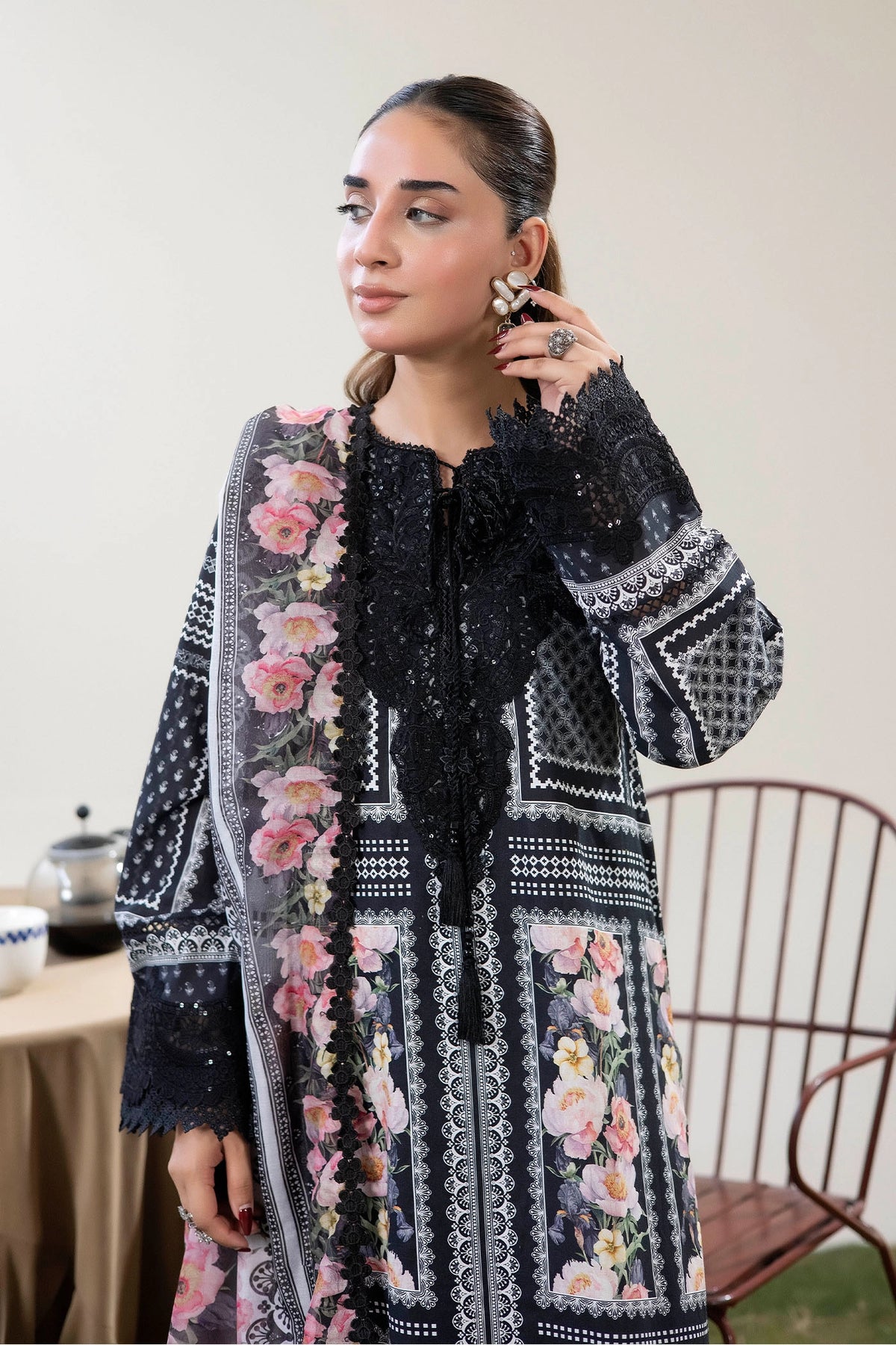 3 Piece – Printed Lawn