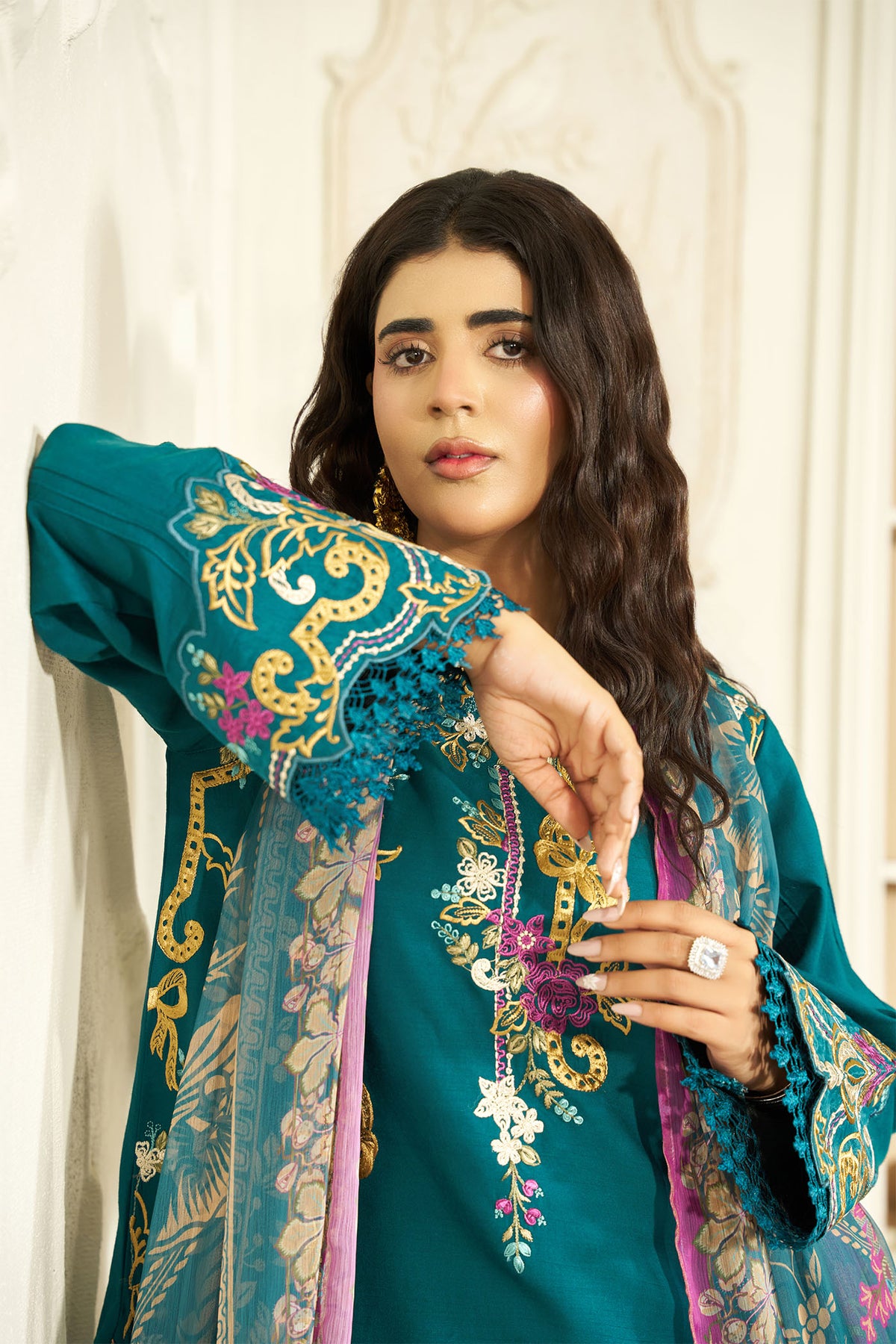 3 PIECE - EMBROIDERED LINEN EMB-715-A