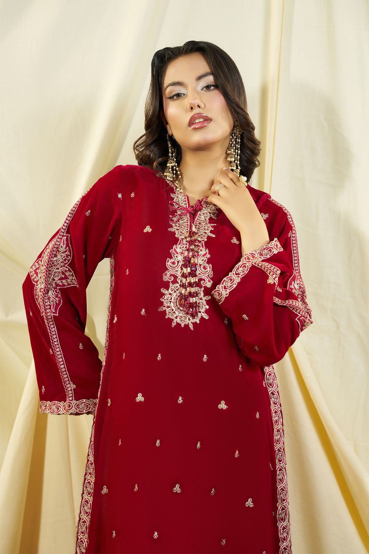 2 PIECE - EMBROIDERED VELVET EMB 632-A