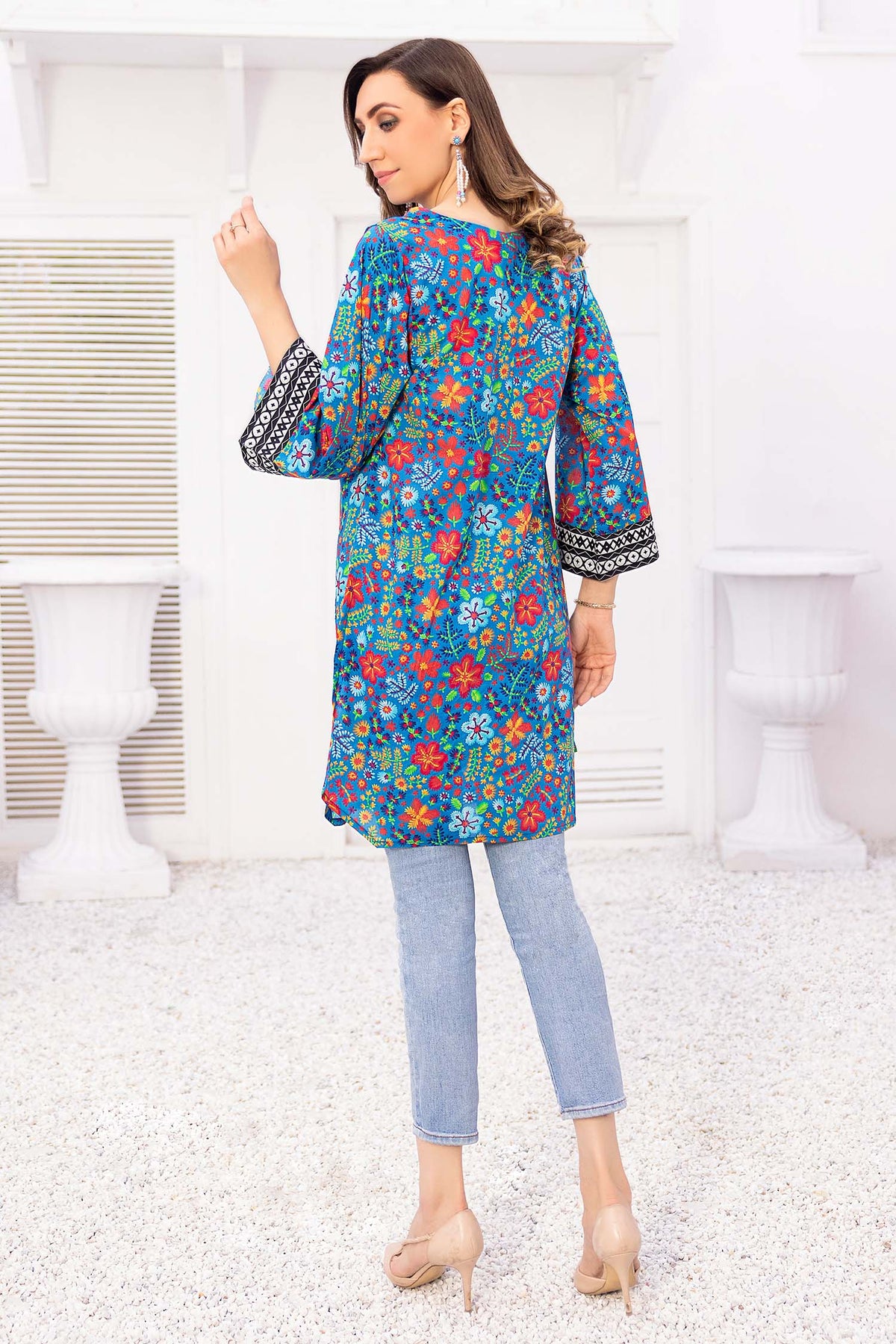 1 Piece – Printed Lawn