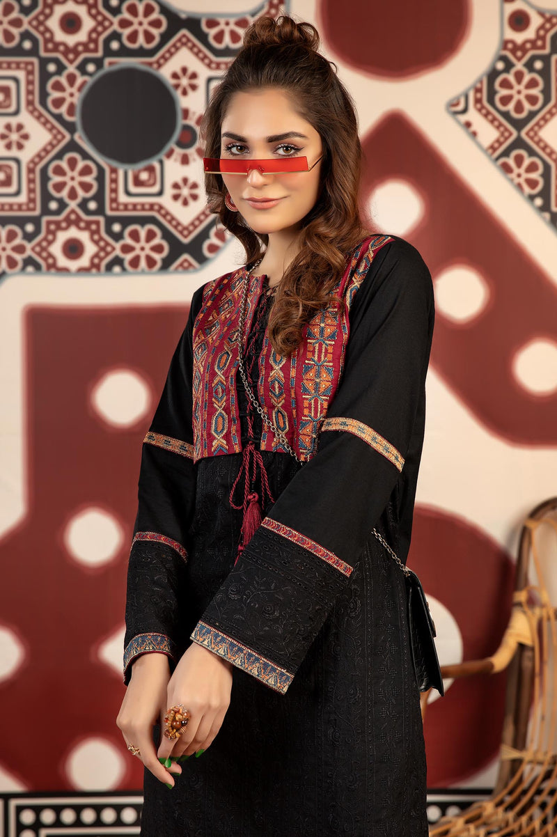 Woodsmoke - Exclusive Embroidered Lawn Stitch Kurti