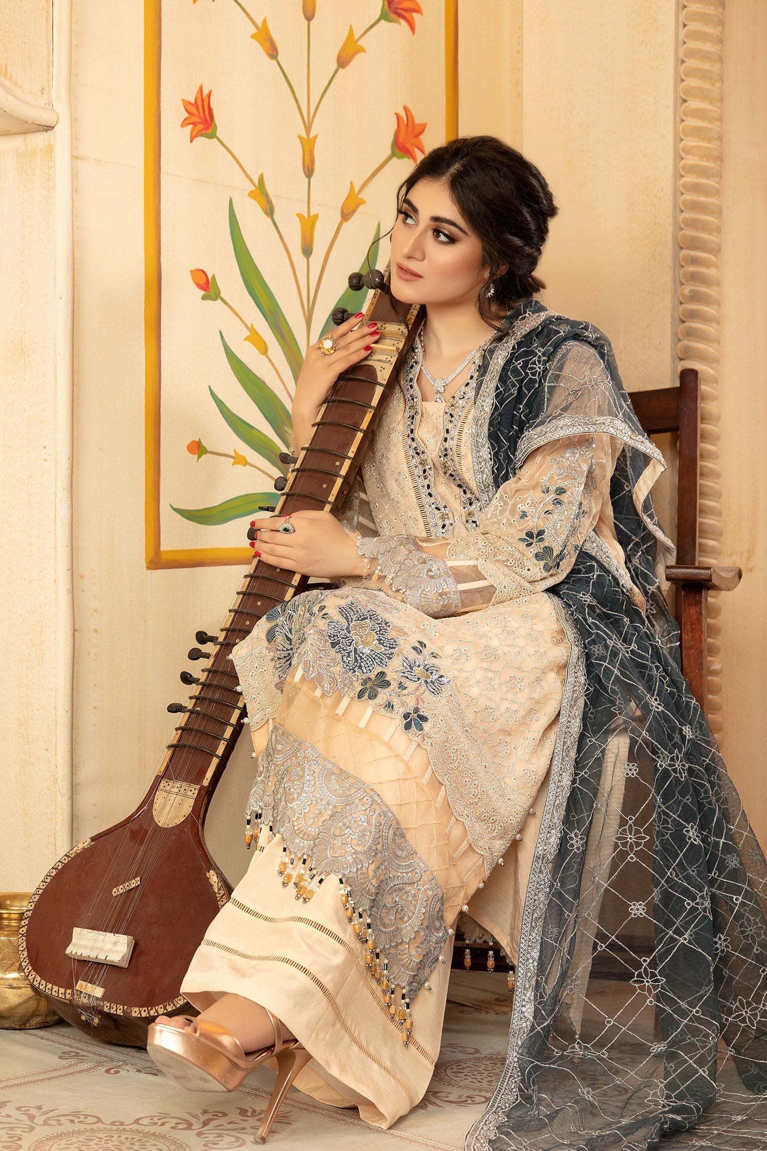 Sundas - Stitched