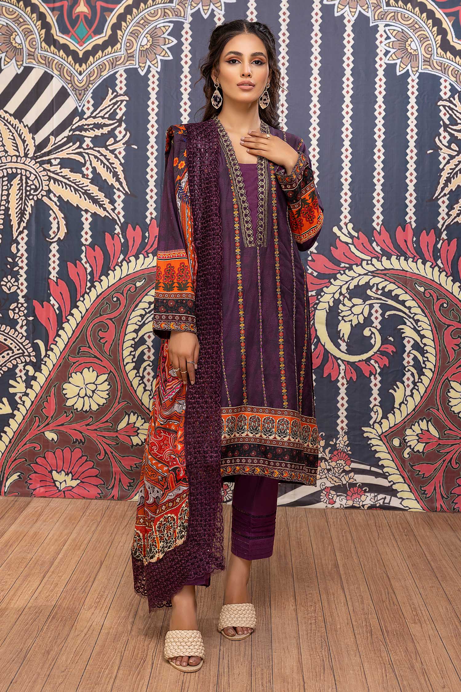 Robzin - Printed & Embroidered Lawn Pret 3PC