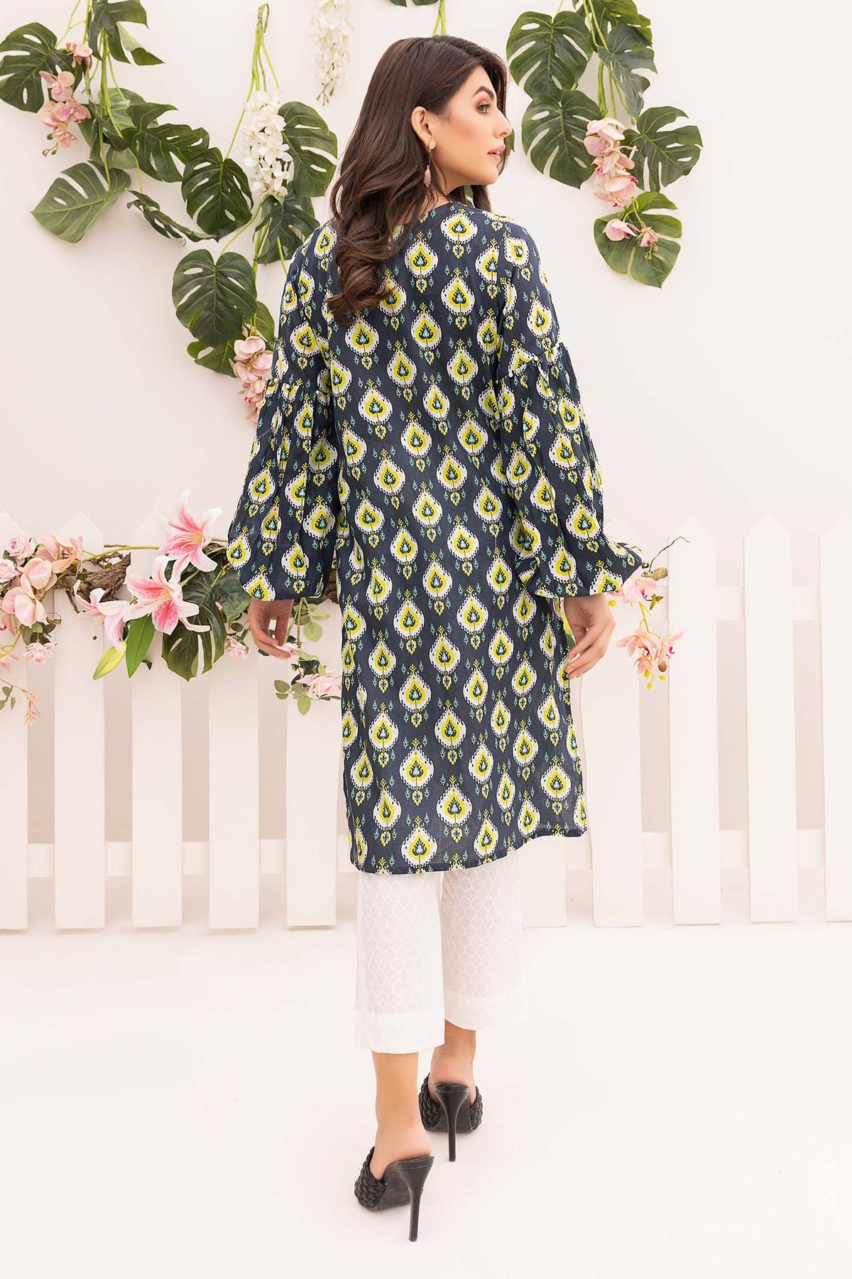1 Piece – Printed Lawn
