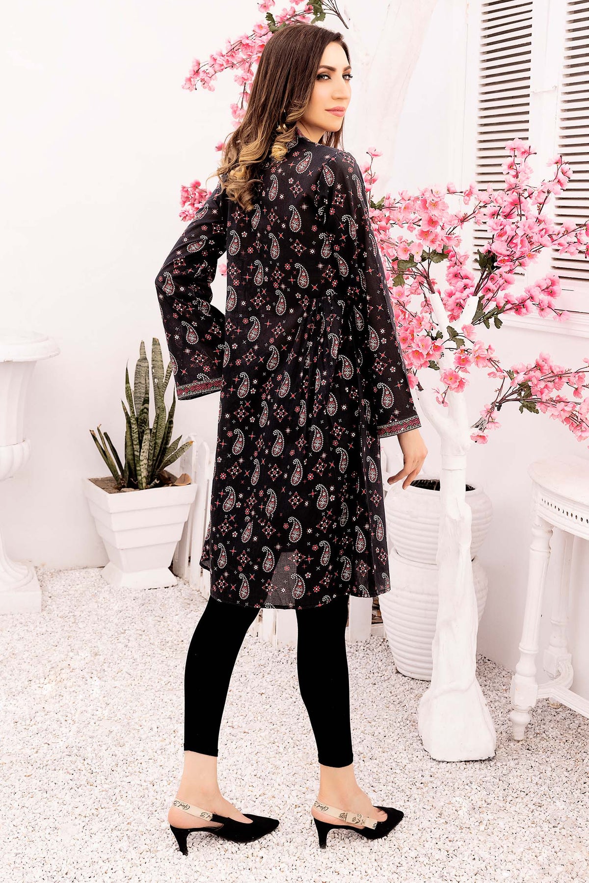 1 Piece – Printed Lawn
