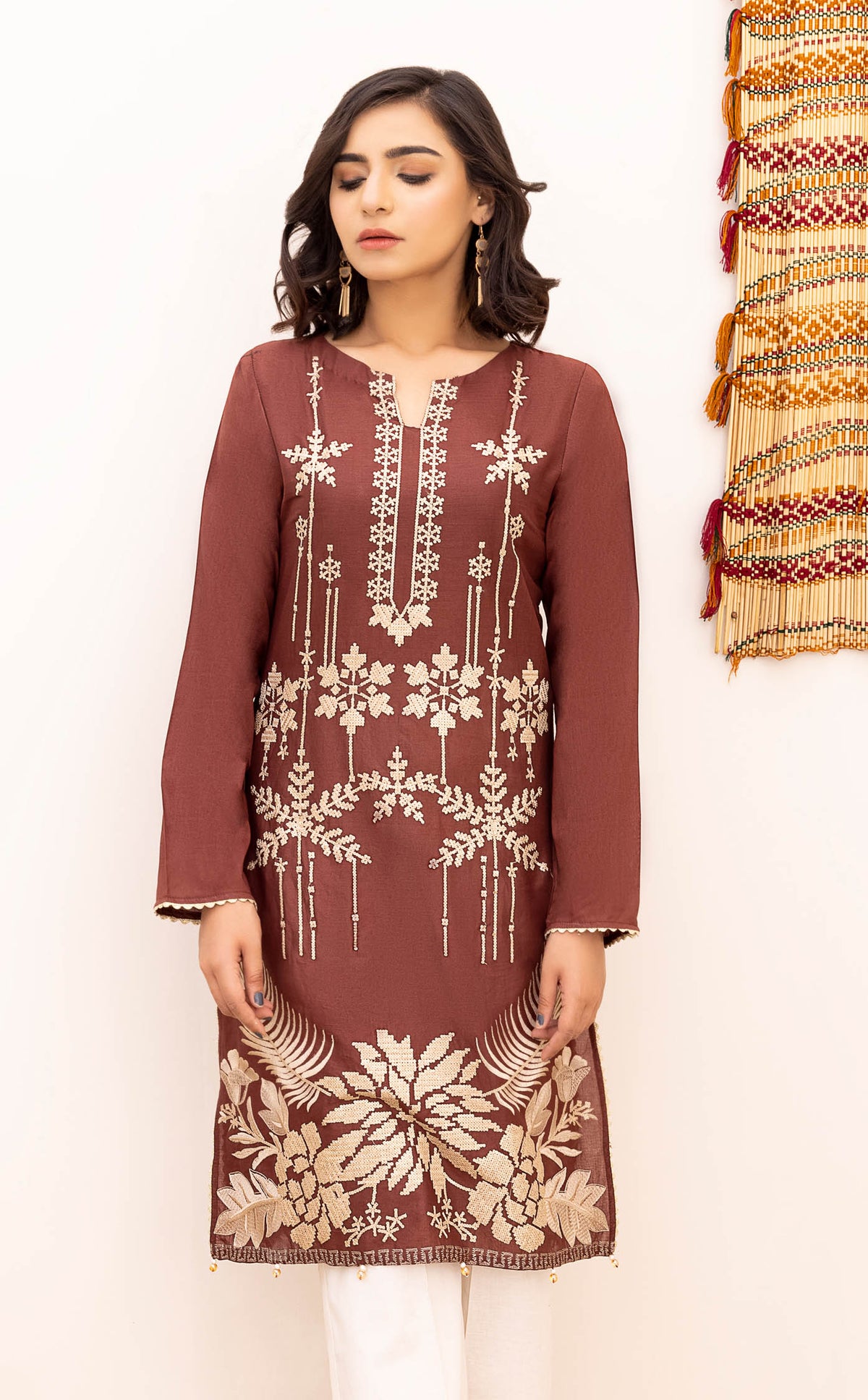 1 Piece – Embroidered Lawn