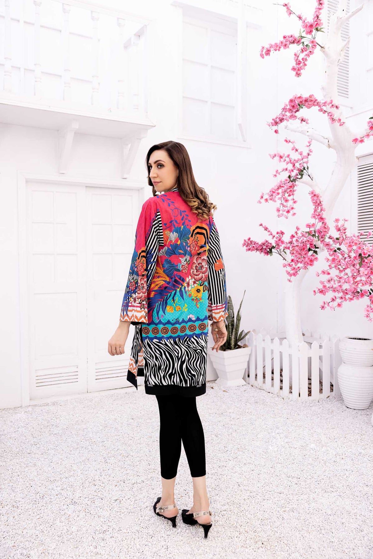 1 Piece – Printed Lawn