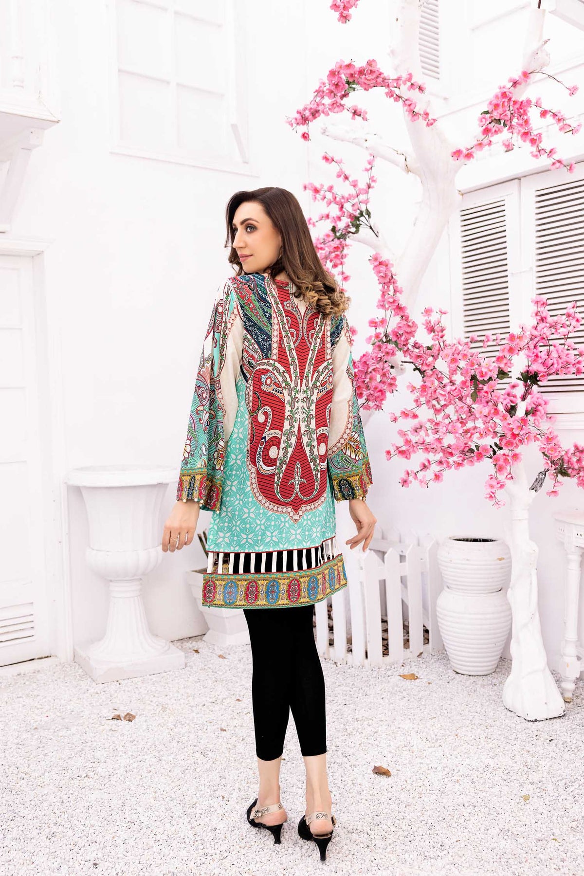 1 Piece – Printed Lawn