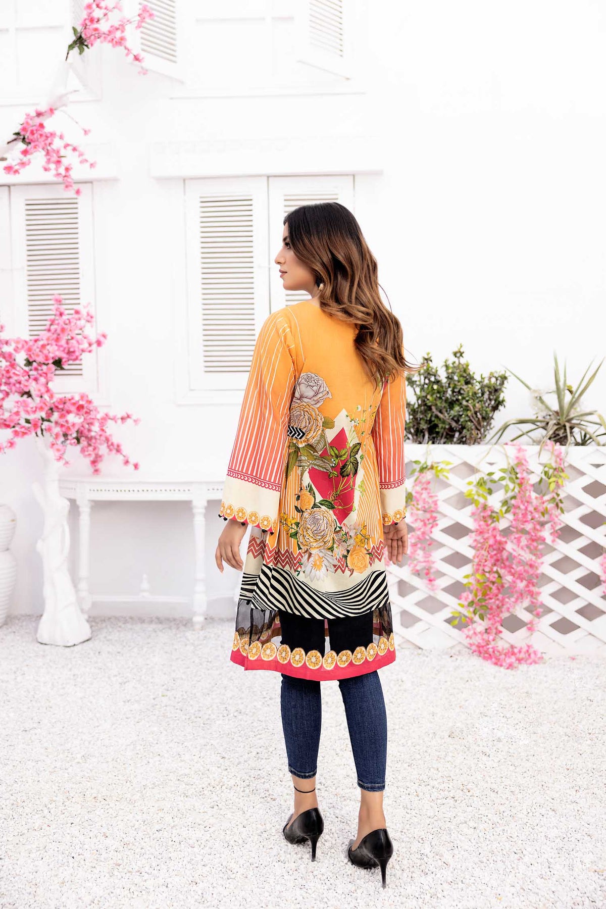 1 Piece – Printed Lawn
