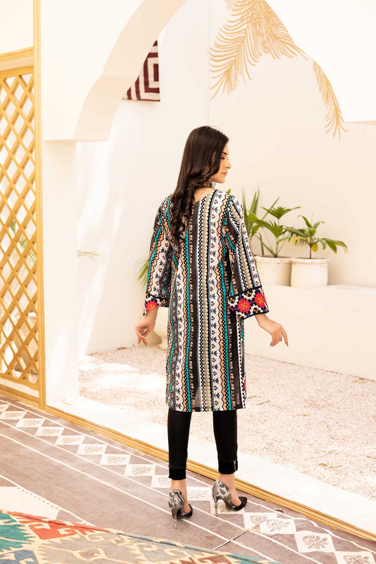 1 Piece – Printed Lawn