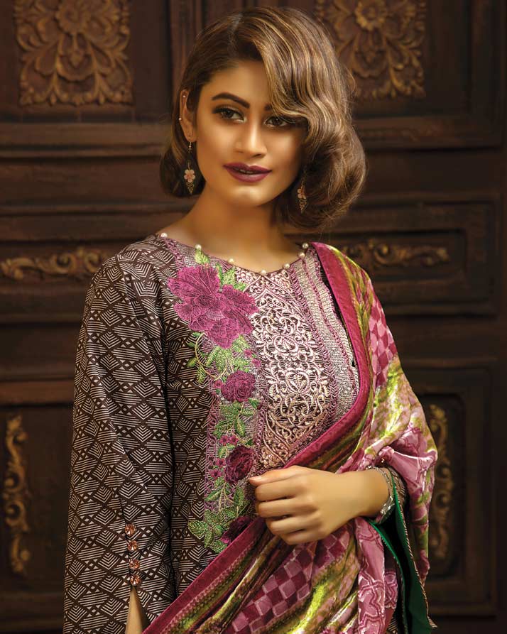 BROWN - Printed & Embroidered Khaddar With Plush Shawl