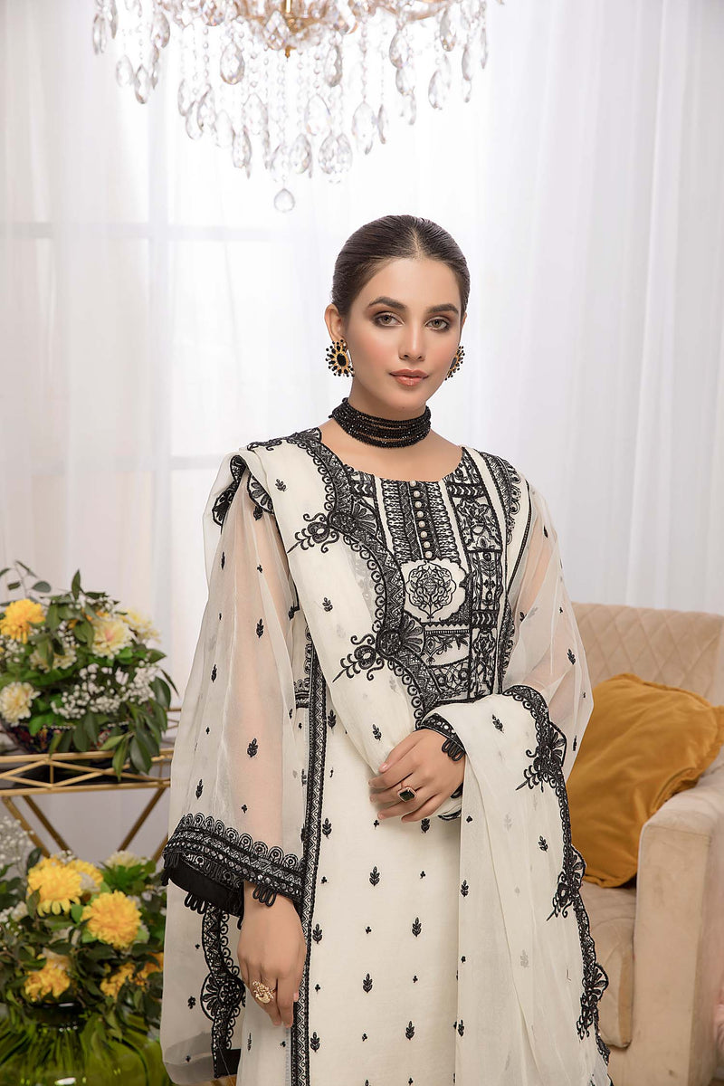 White Pearl - Luxury Pret 4PC