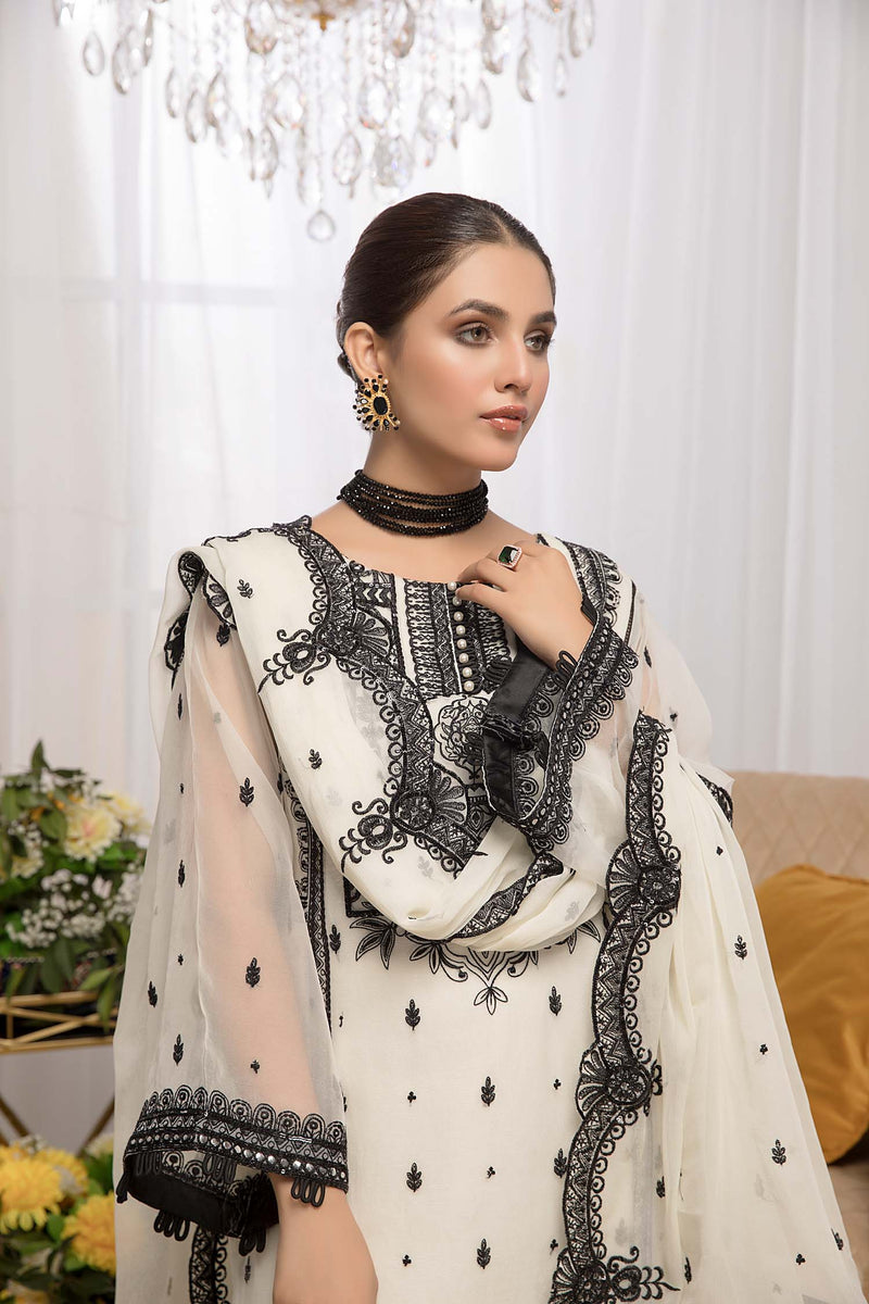 White Pearl - Luxury Pret 4PC