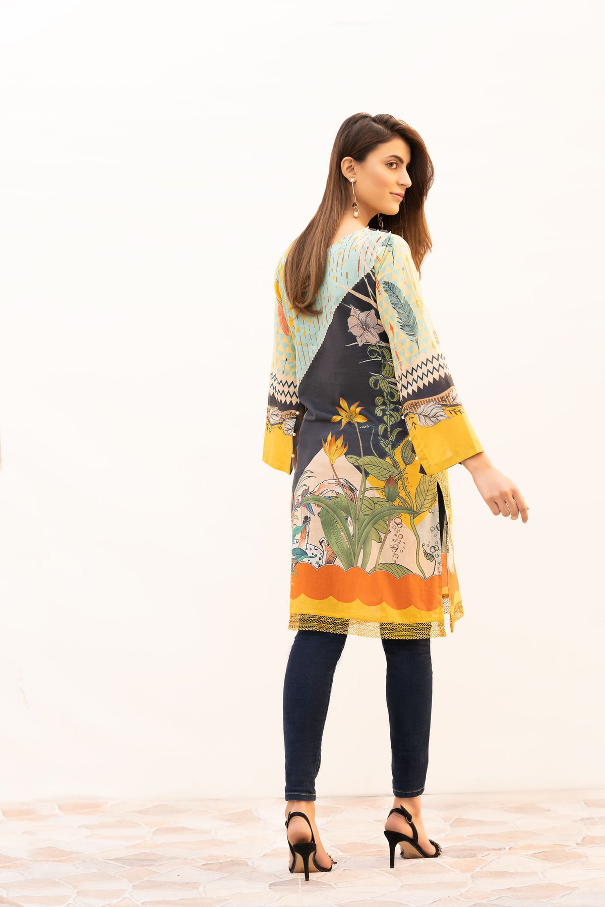 1 Piece – Printed Lawn