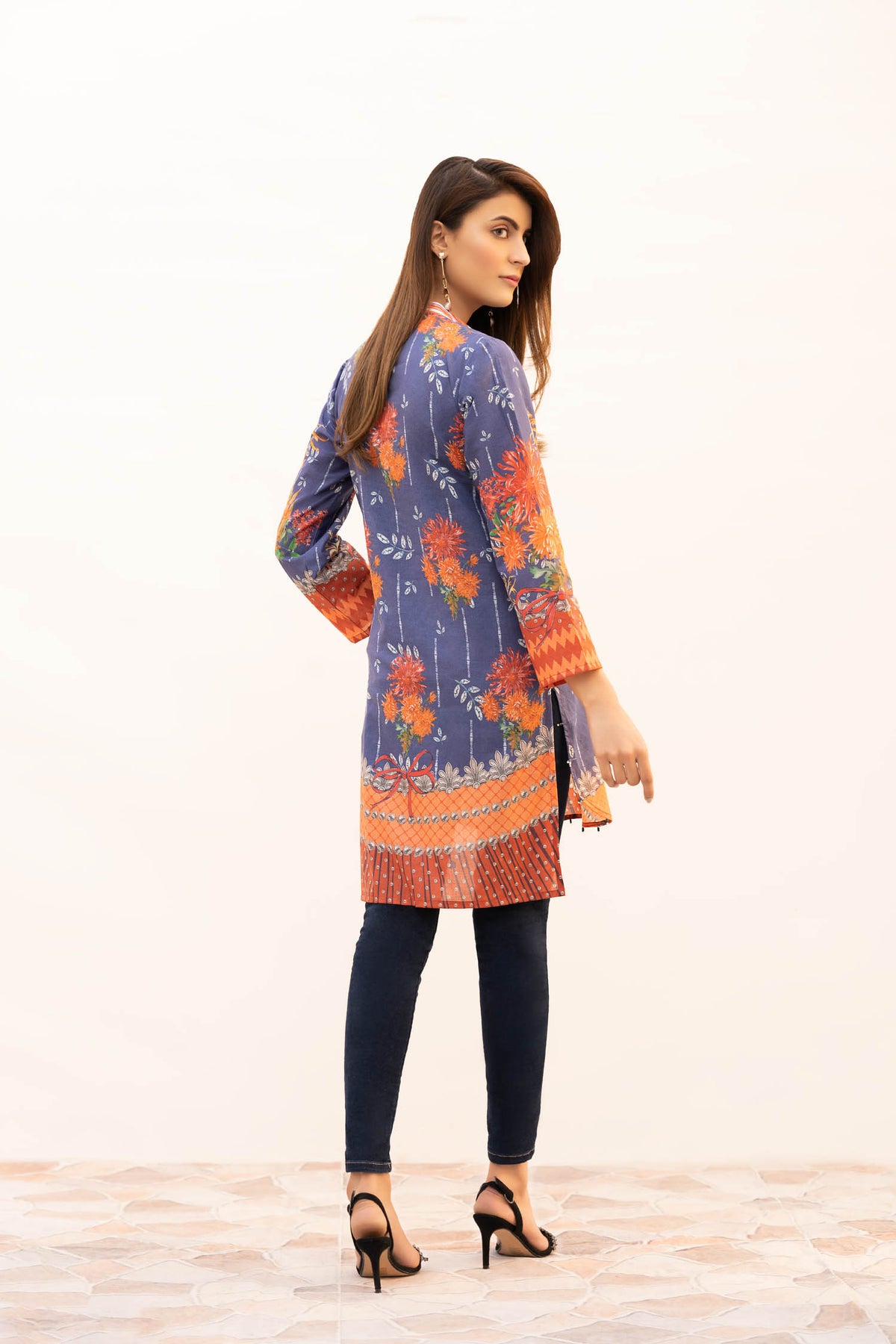 1 Piece – Printed Lawn