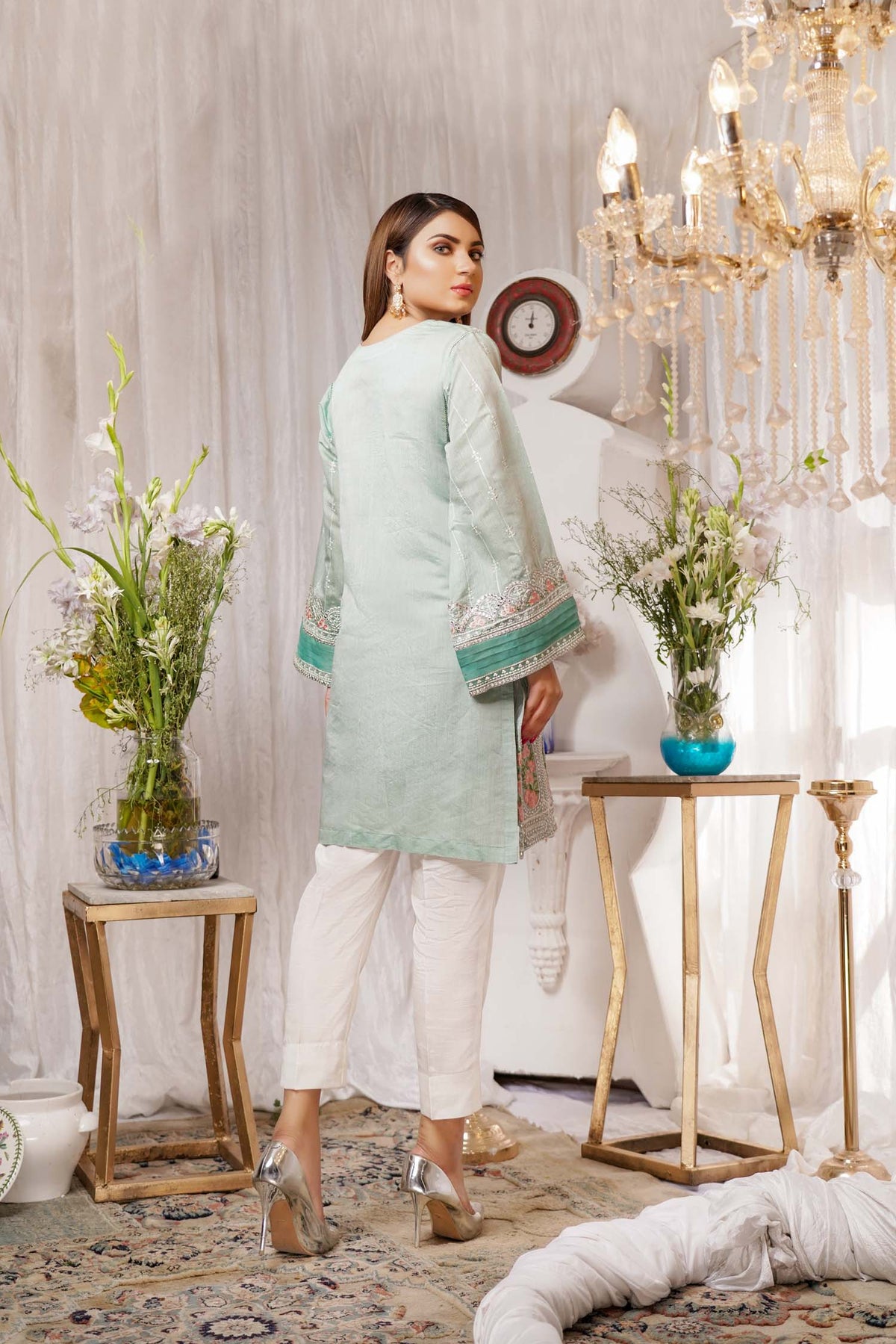 1 Piece – Embroidered Silk