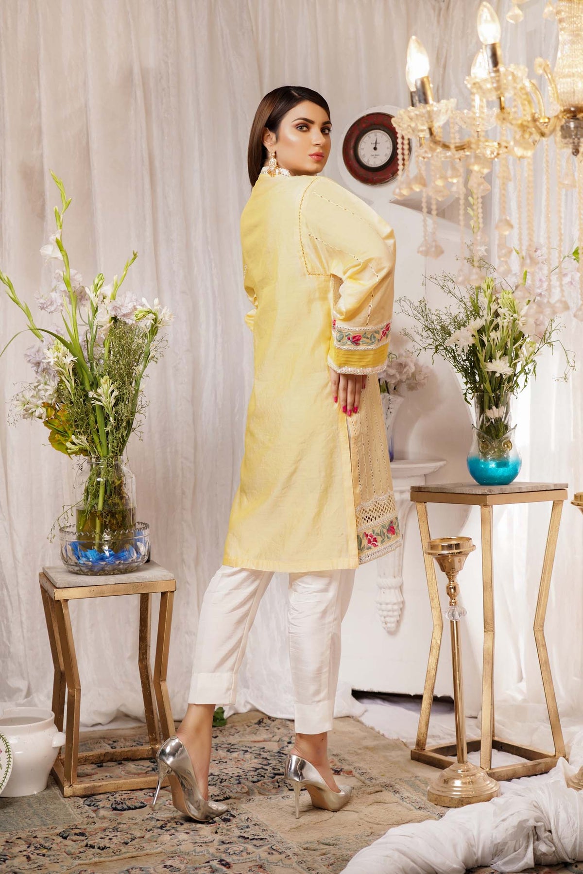 1 Piece – Embroidered Silk