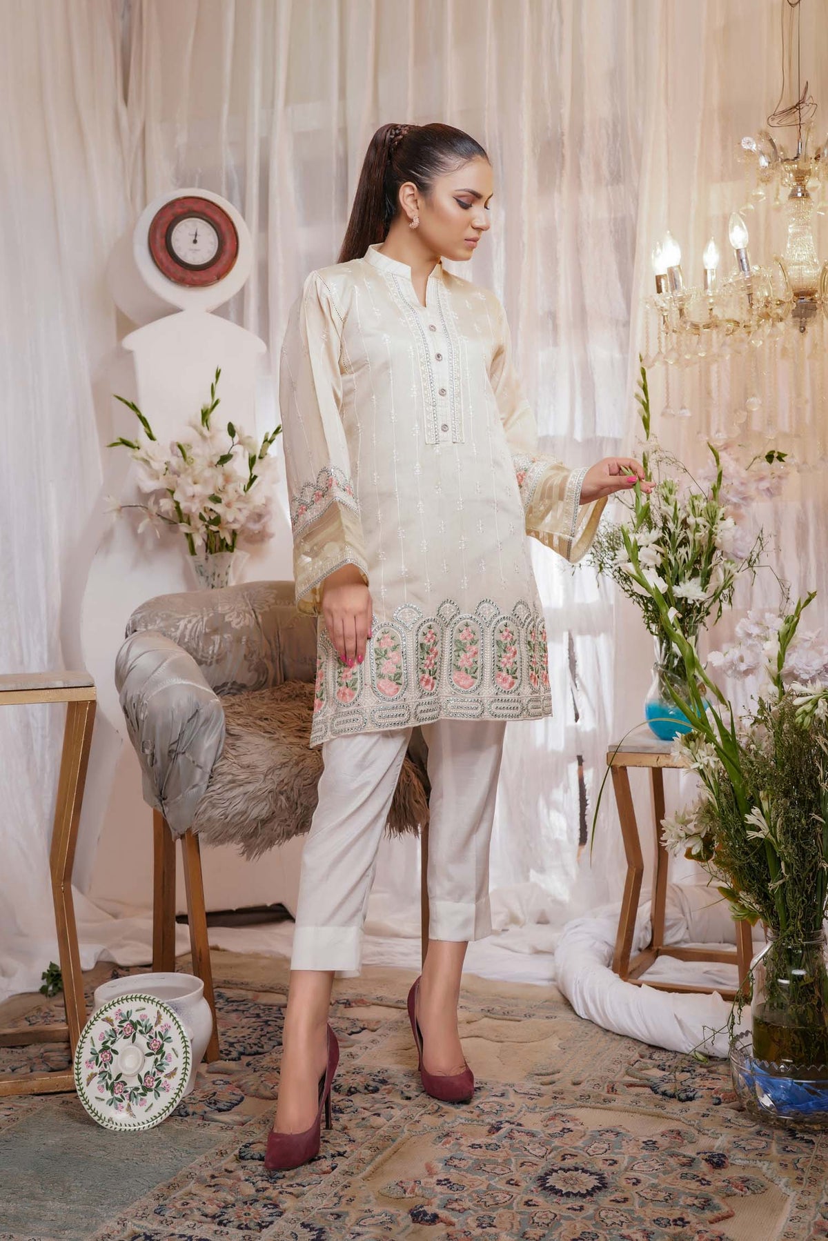 1 Piece – Embroidered Silk